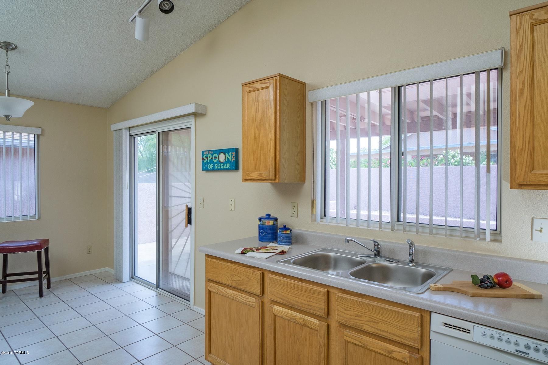 8885 E Fruit Tree Drive