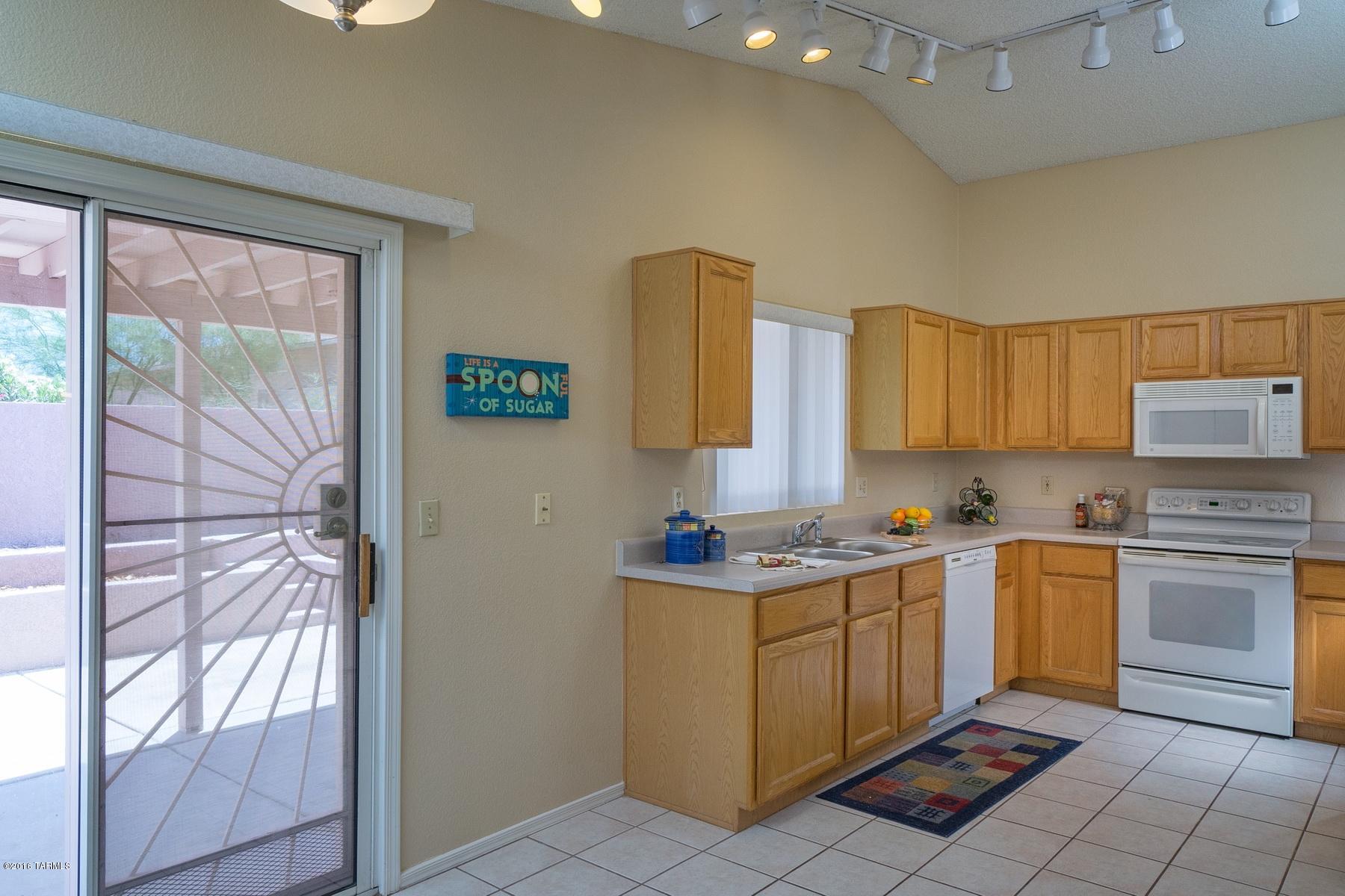 8885 E Fruit Tree Drive