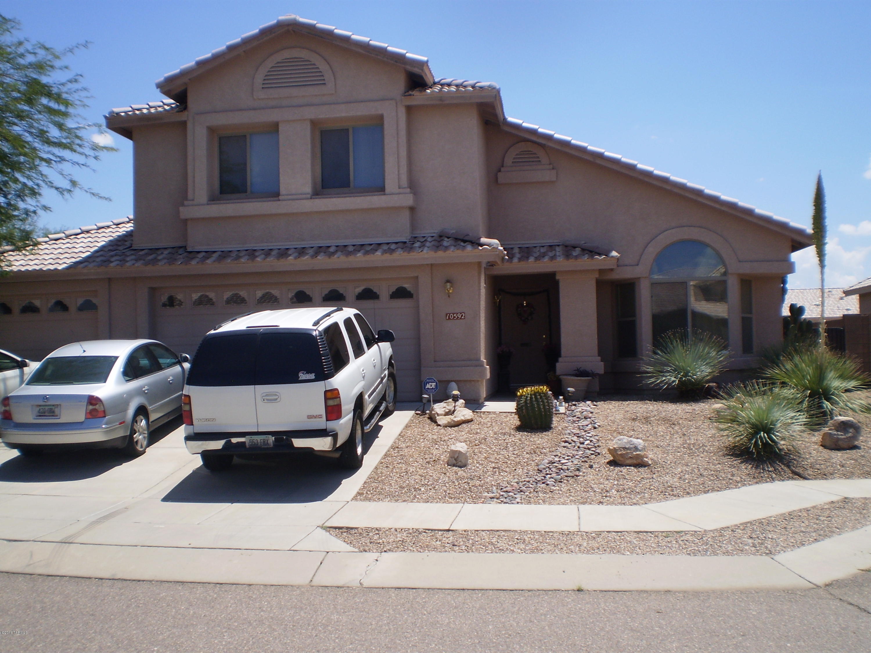 10592 E Malta Street
