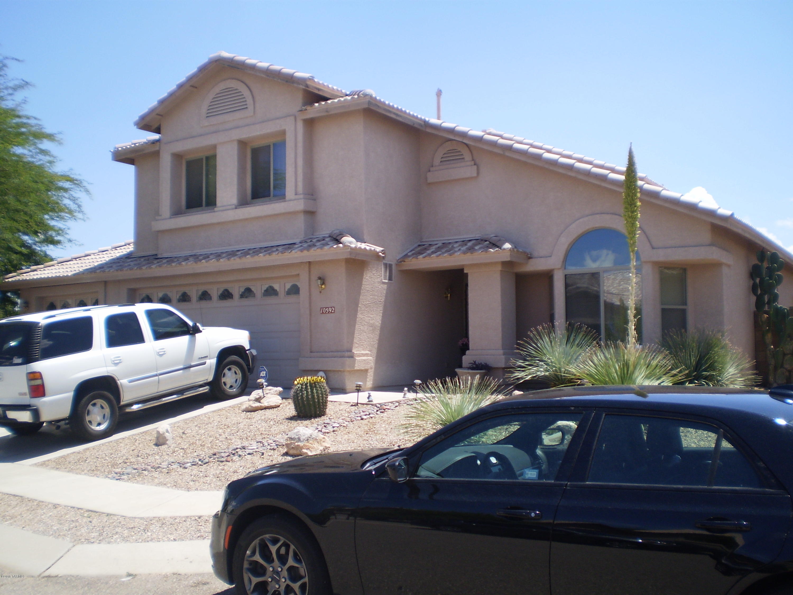 10592 E Malta Street