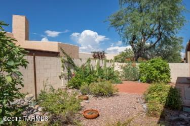 4353 E Sunnybrook Lane