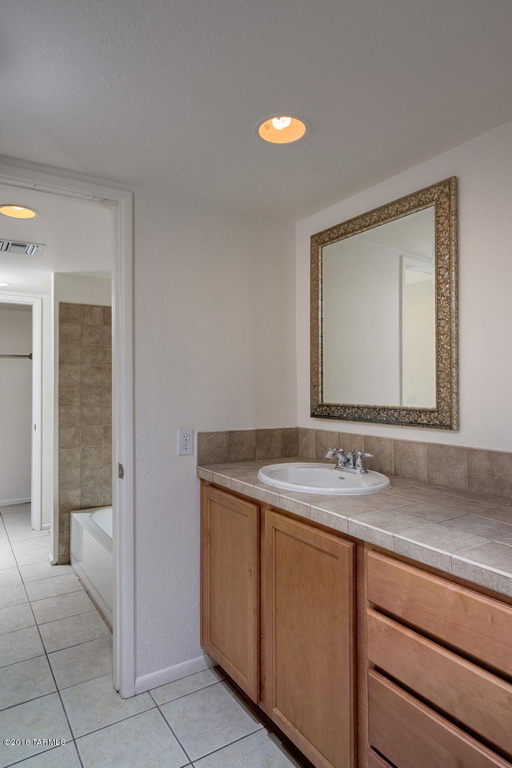 5051 N Sabino Canyon Road Unit: 1113