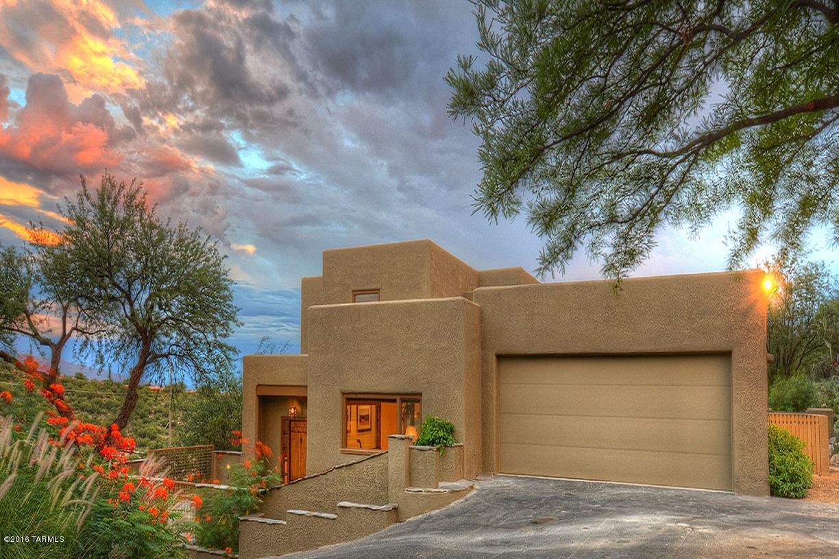 6164 E Paseo Cimarron