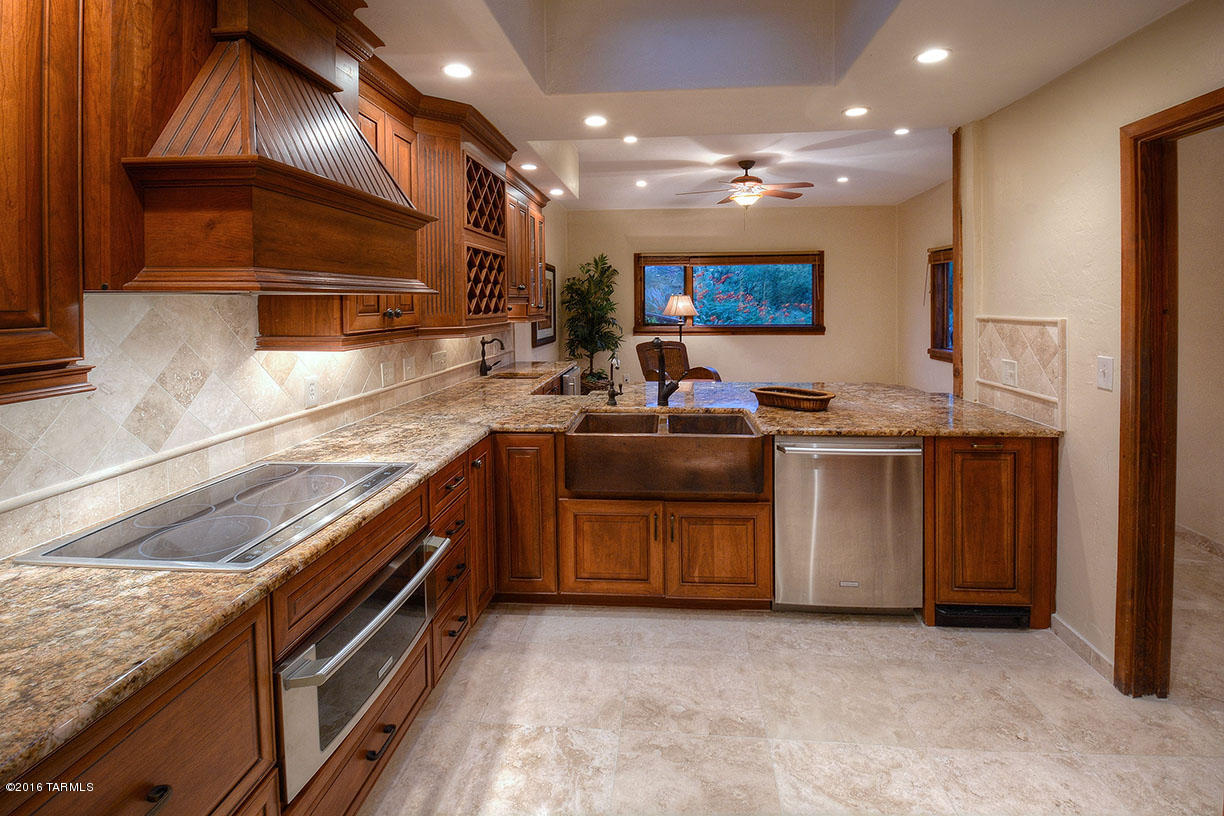 6164 E Paseo Cimarron