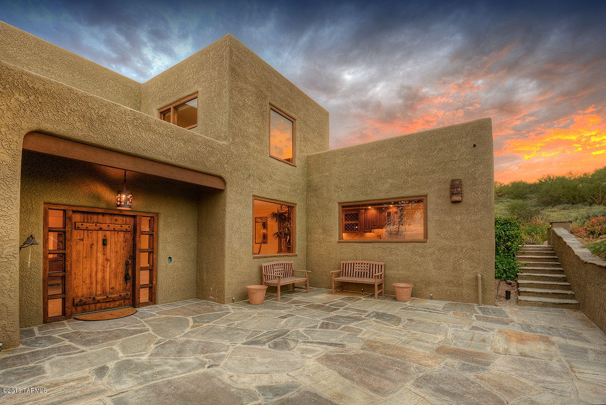 6164 E Paseo Cimarron