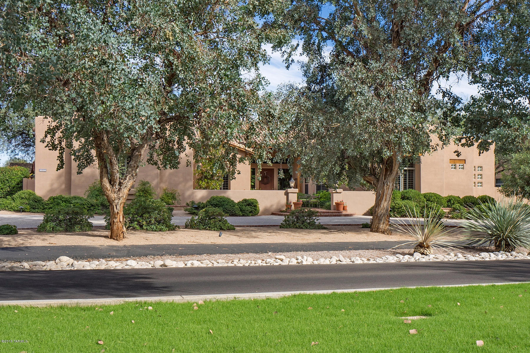2530 N Castle Rock Drive