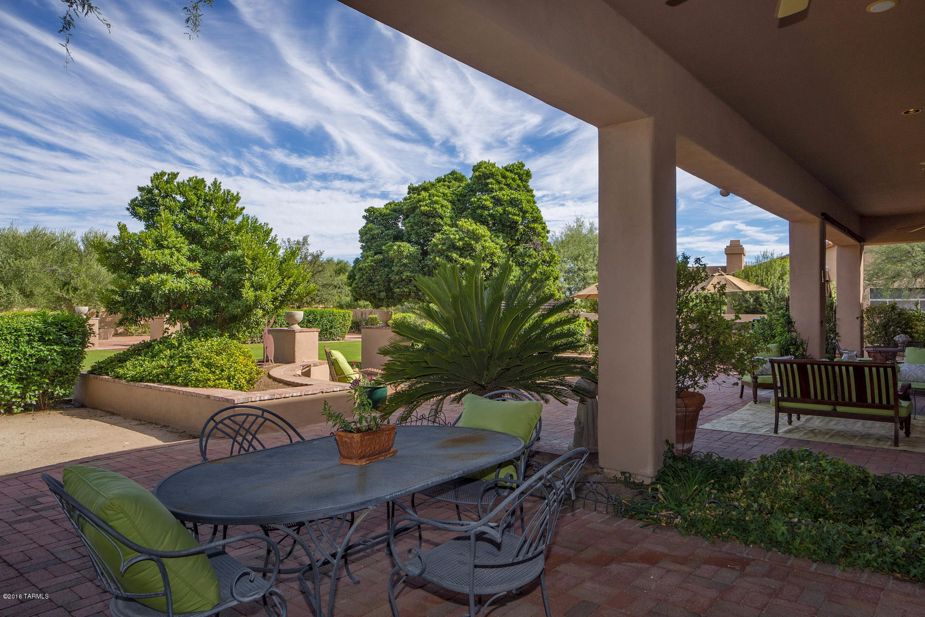 2530 N Castle Rock Drive