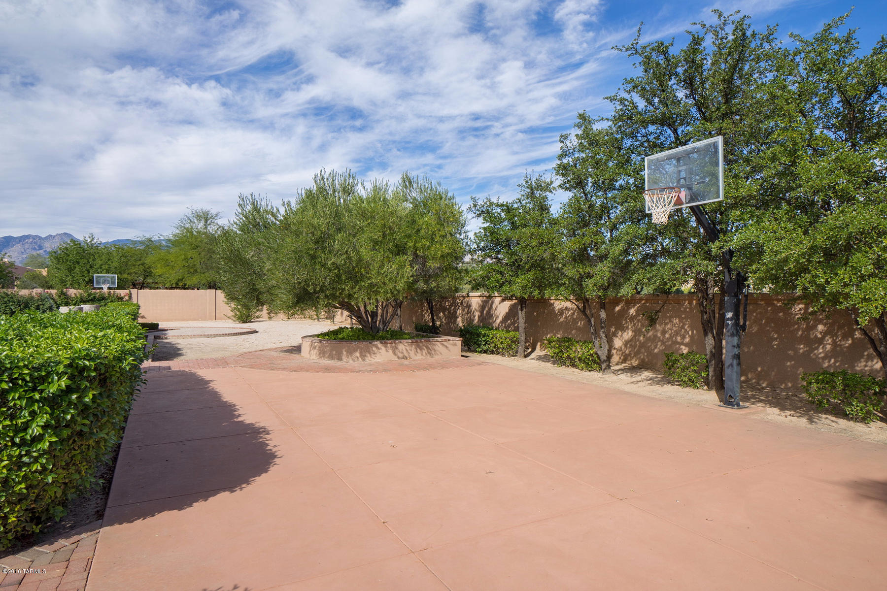 2530 N Castle Rock Drive