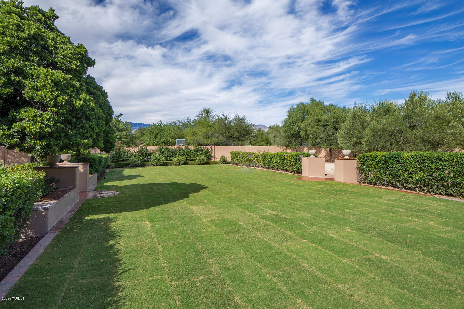 2530 N Castle Rock Drive