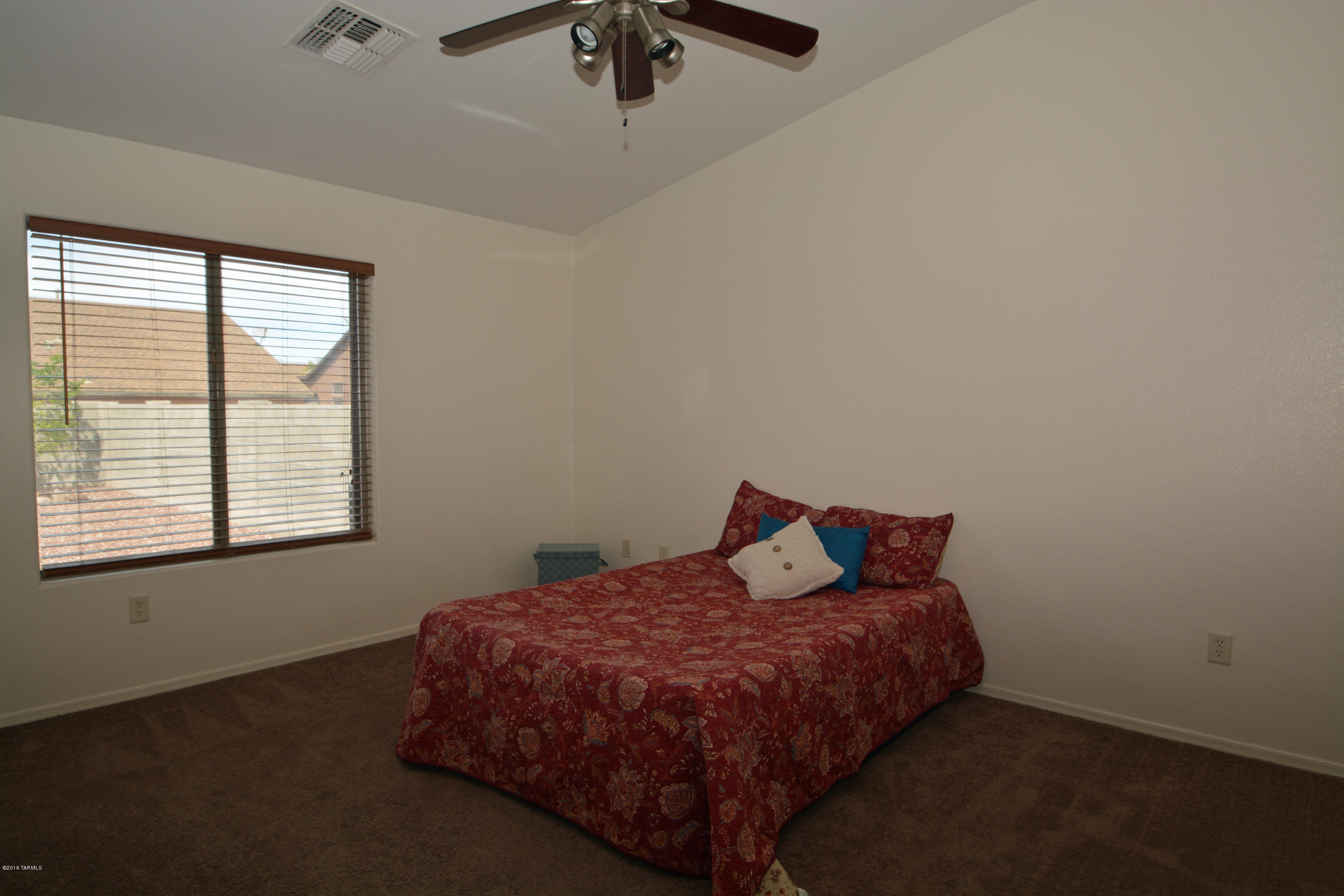 2123 E Calle Sierra Del Manantial