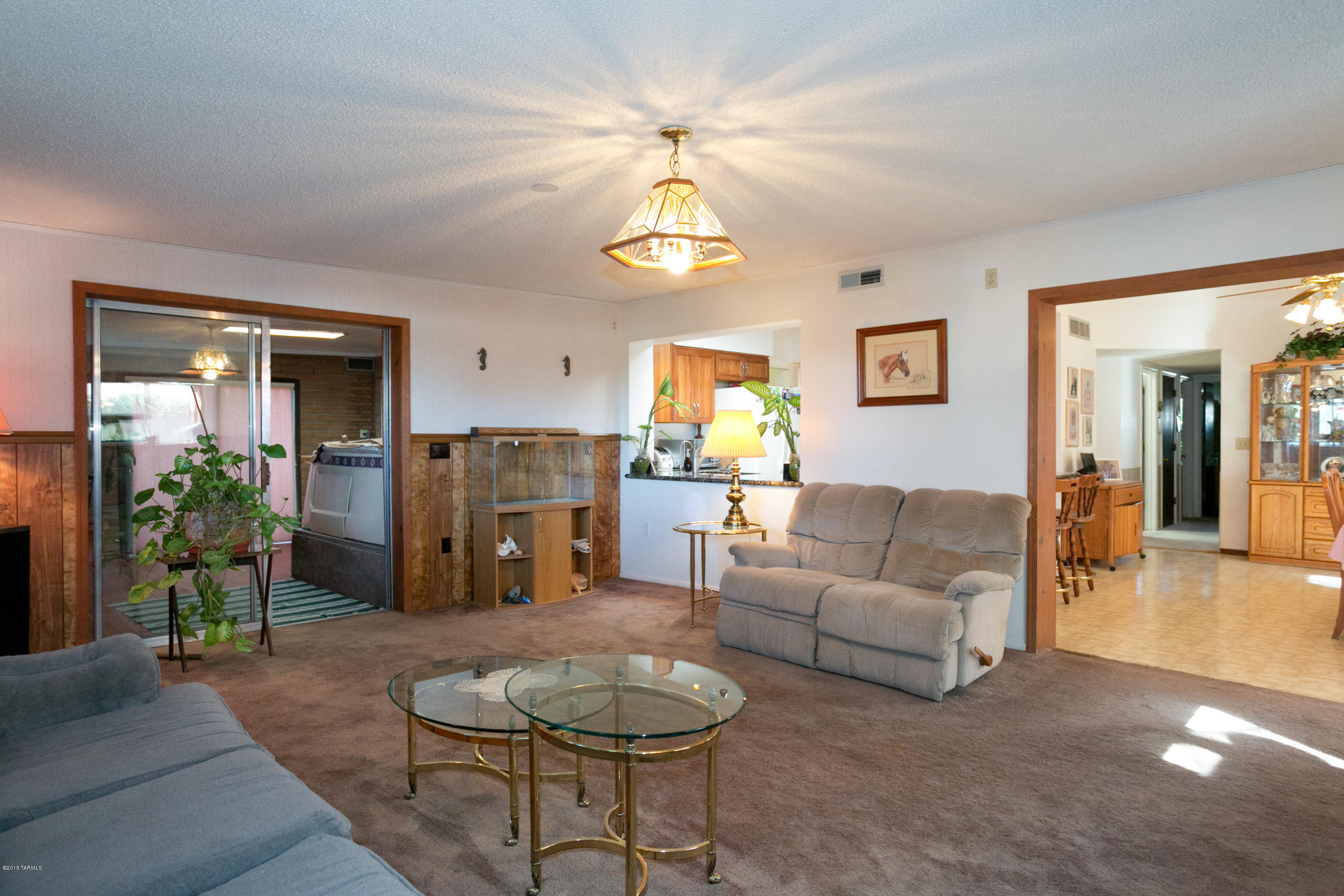 3401 W Westfal Drive