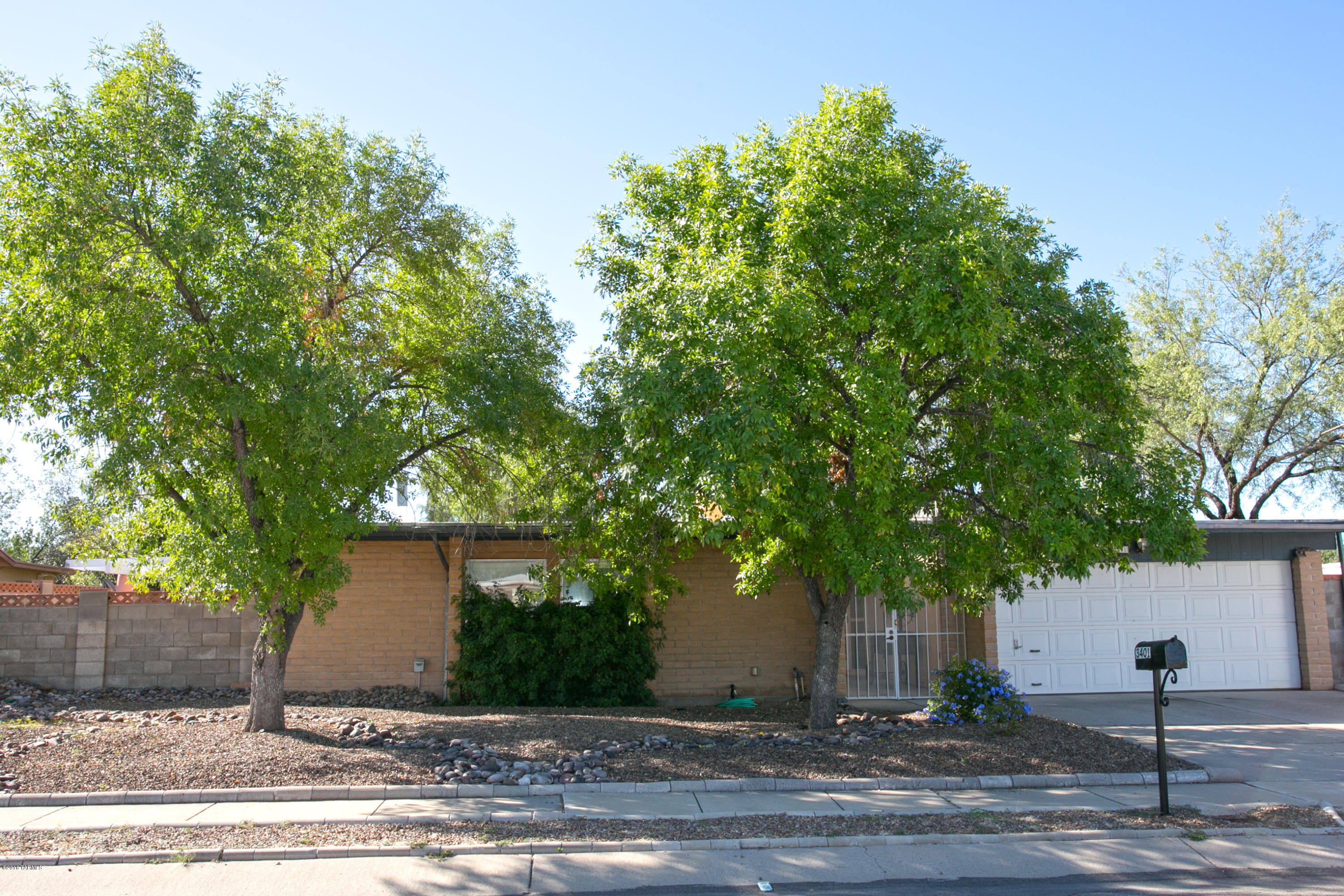 3401 W Westfal Drive