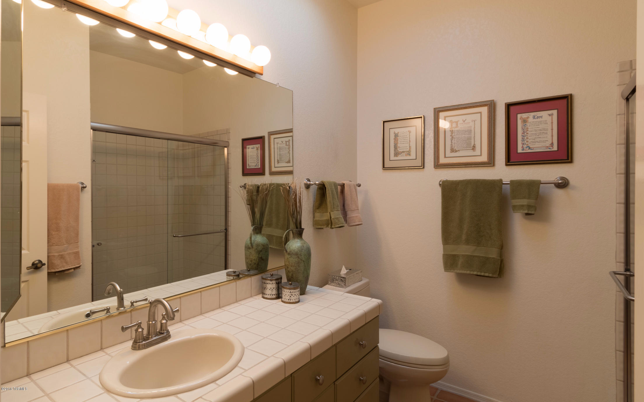 4517 N Arroyo Vacio
