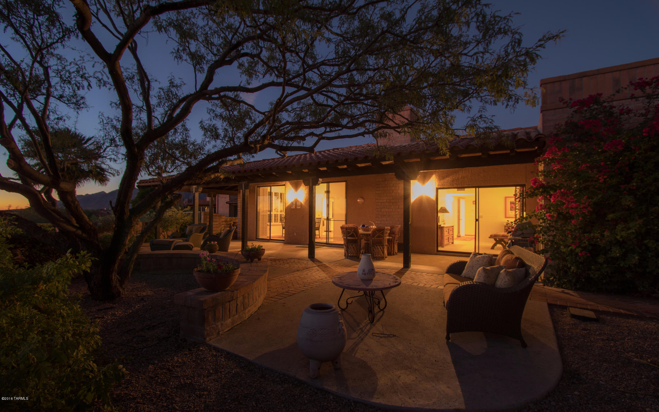 4517 N Arroyo Vacio