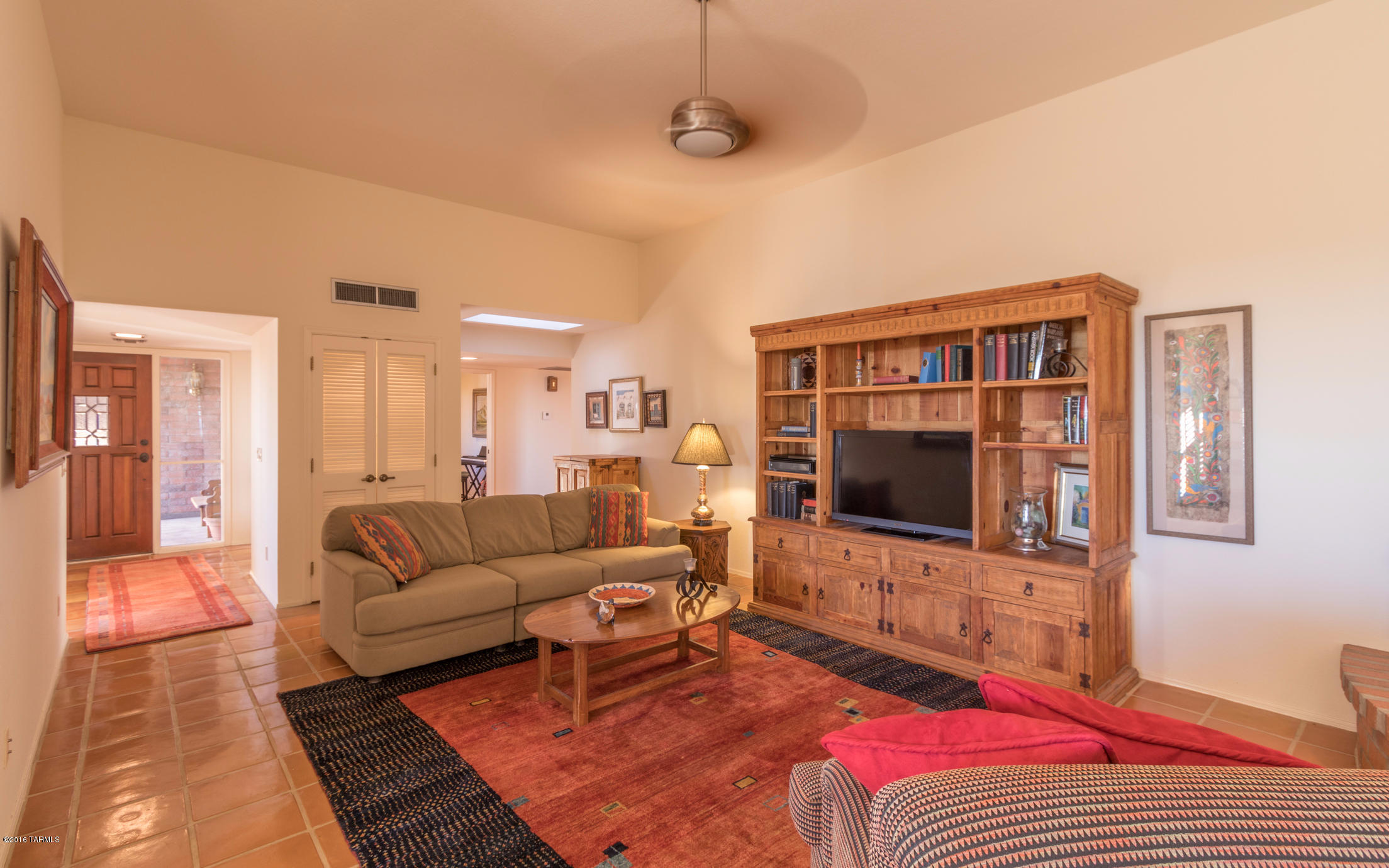 4517 N Arroyo Vacio