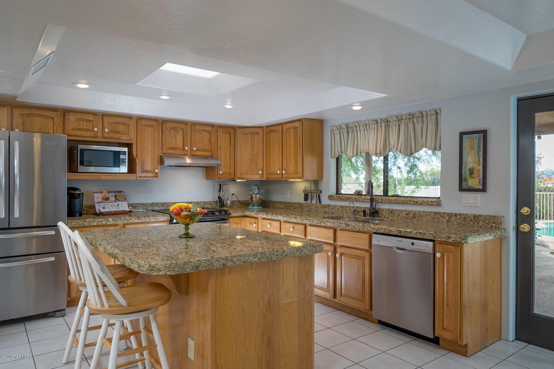 10325 E Calle Trece