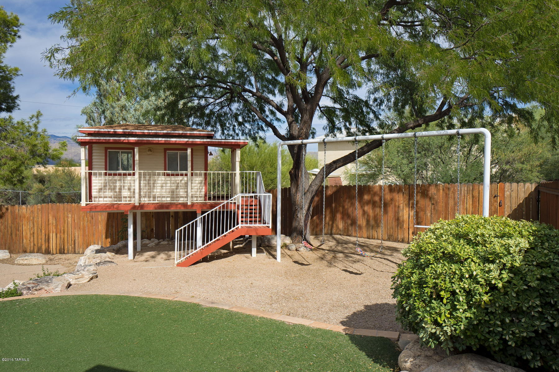 10325 E Calle Trece