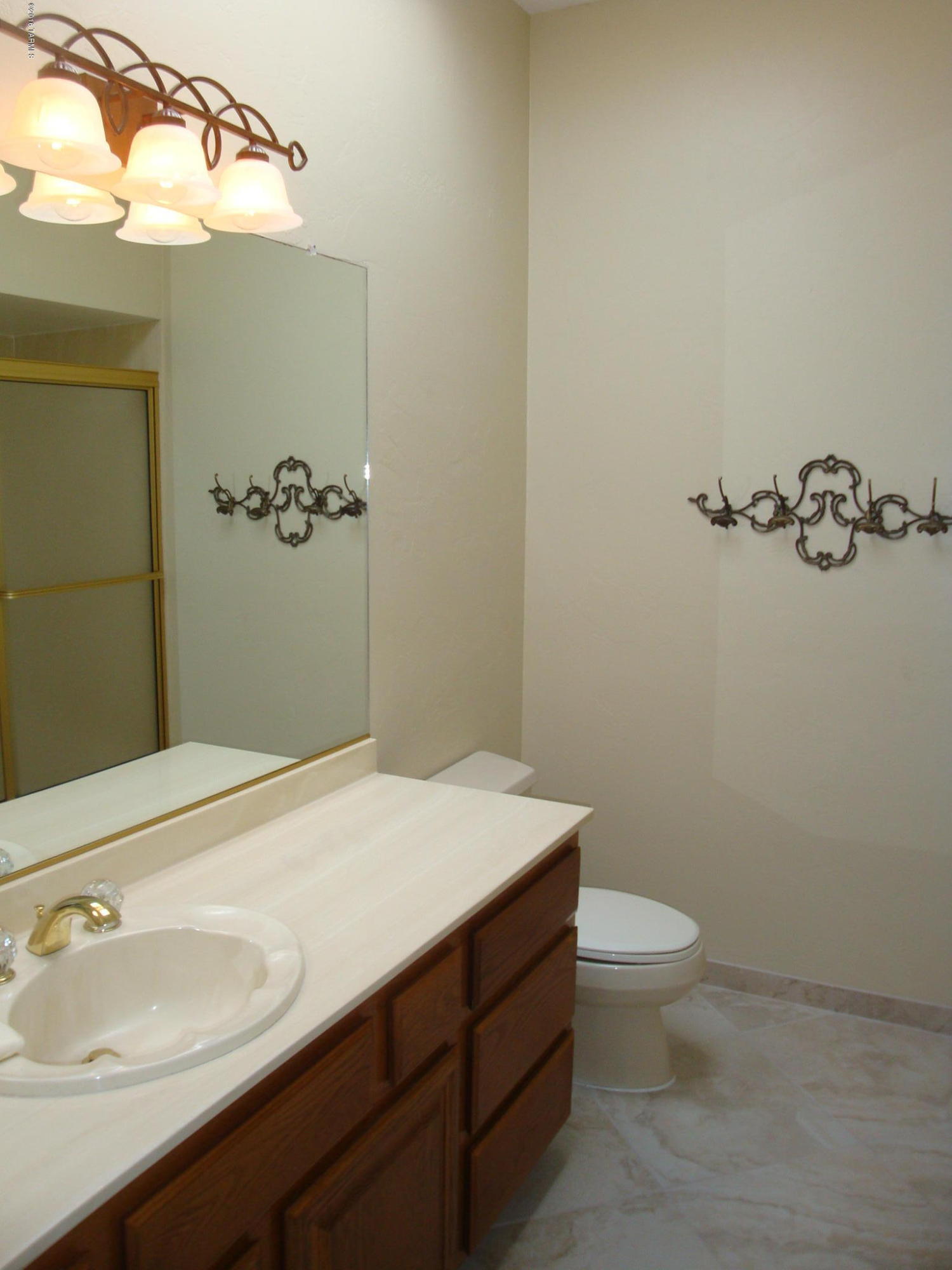 6710 E Loma Del Bribon