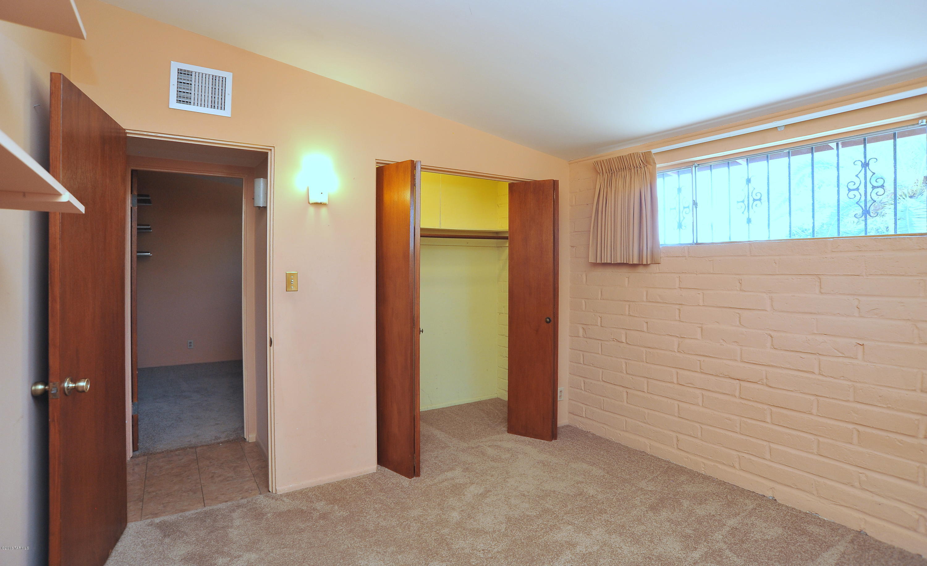 6933 E Paseo San Andres