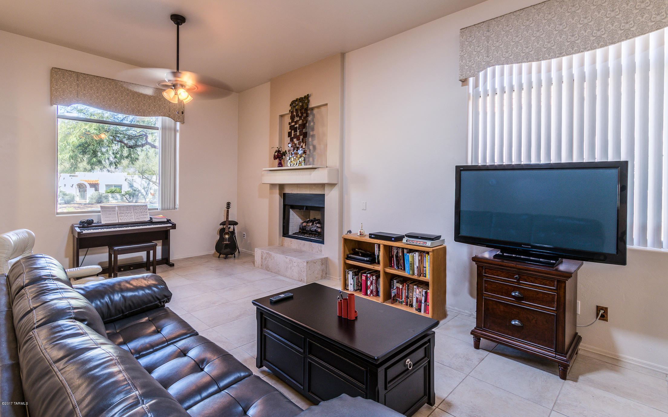 7232 E Camino Bacelar