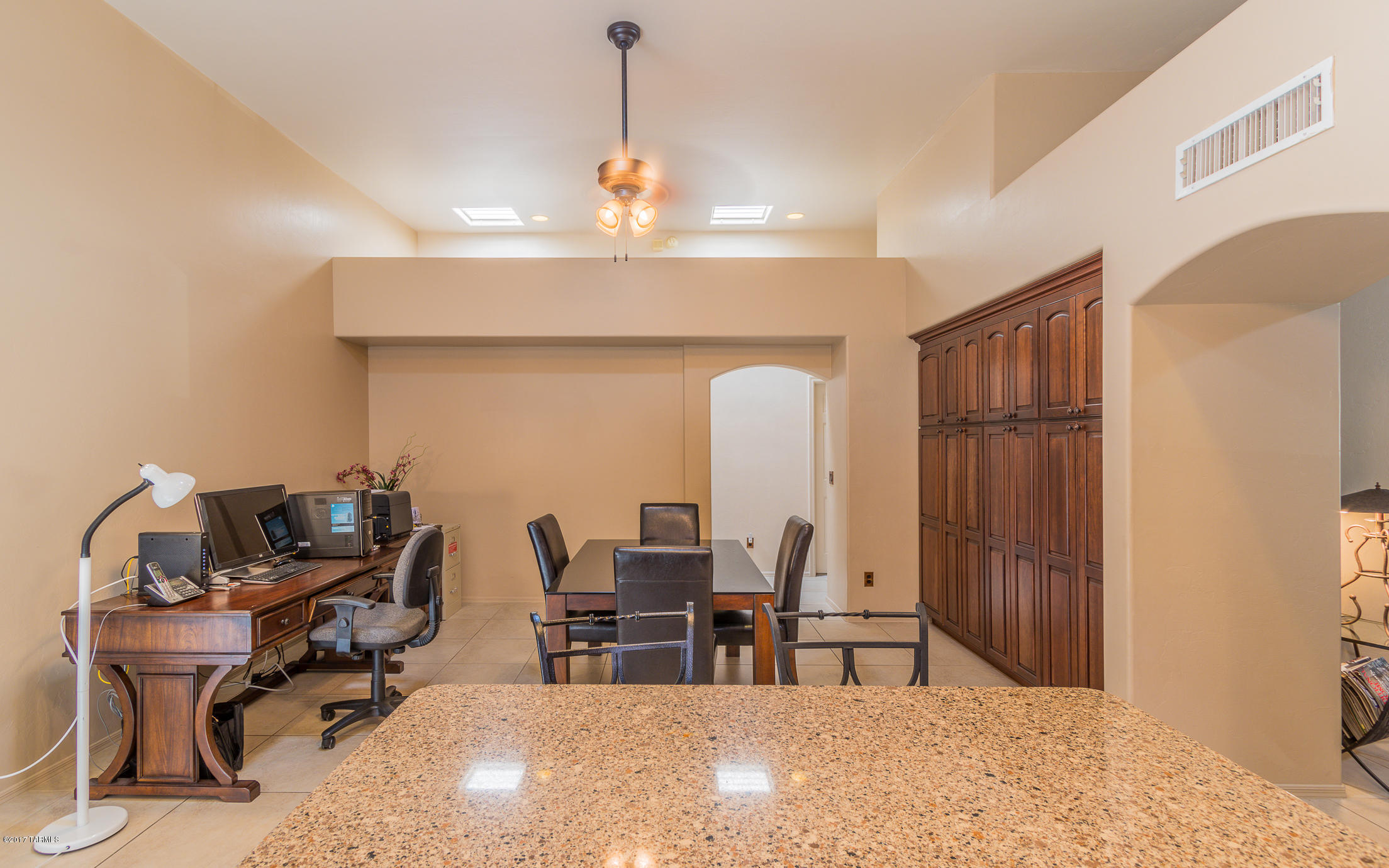 7232 E Camino Bacelar