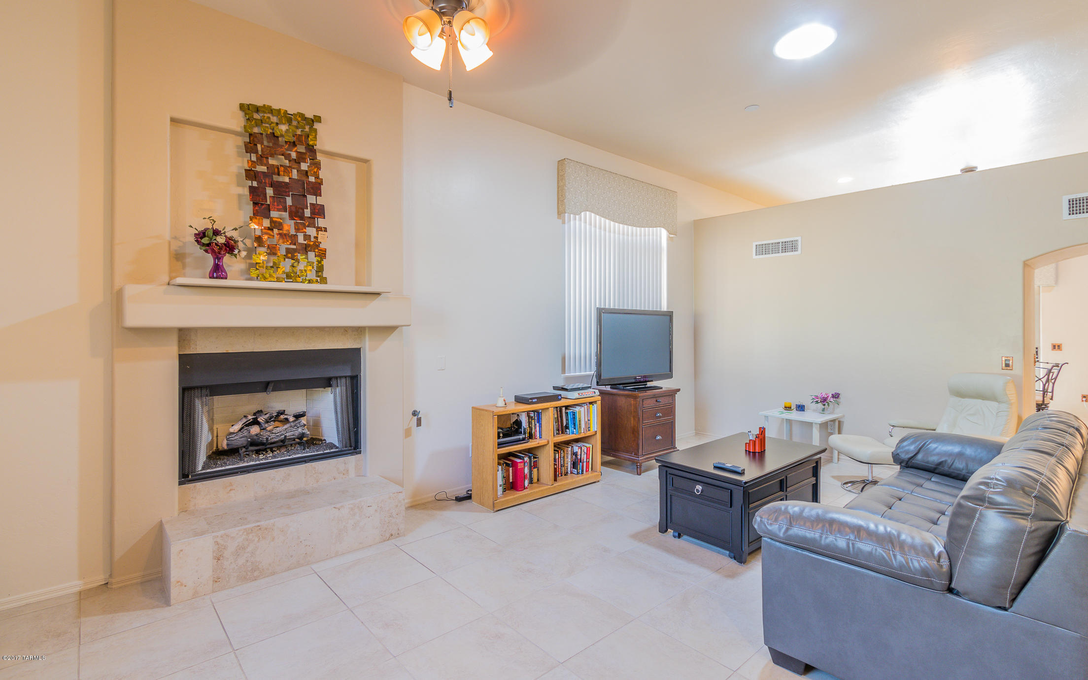 7232 E Camino Bacelar