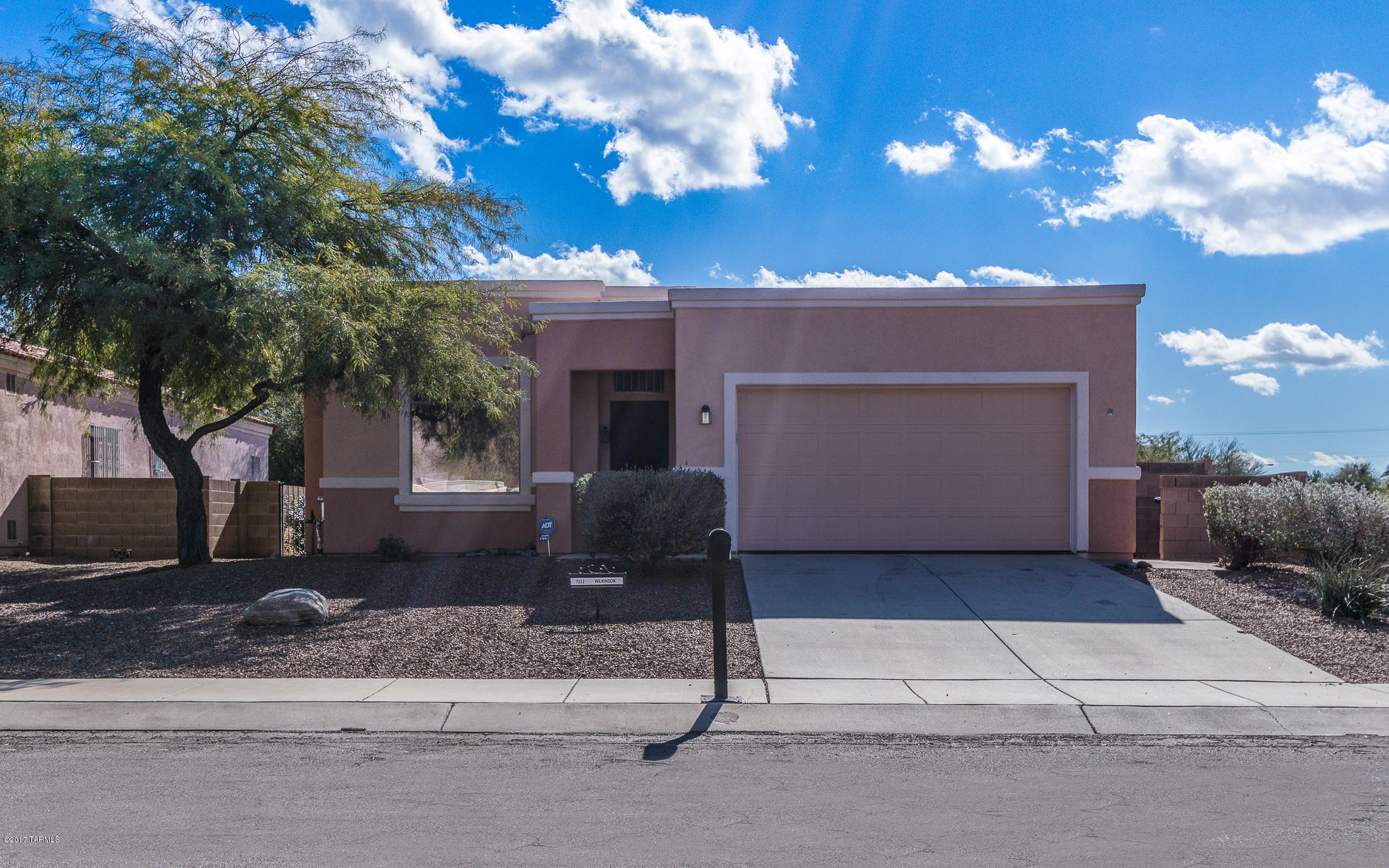 7232 E Camino Bacelar