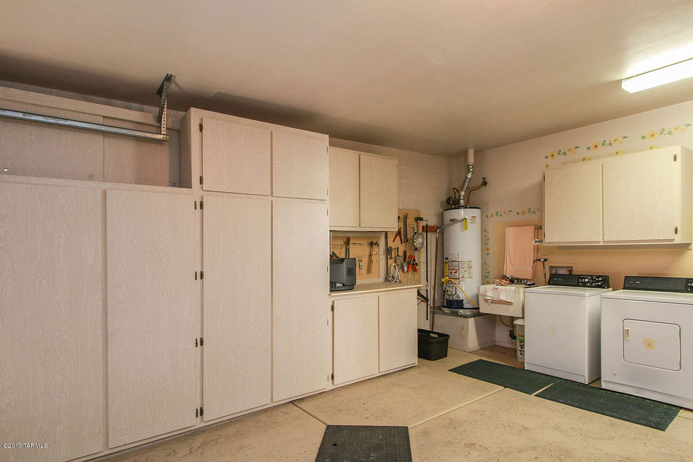 281 E Southern Pines Drive