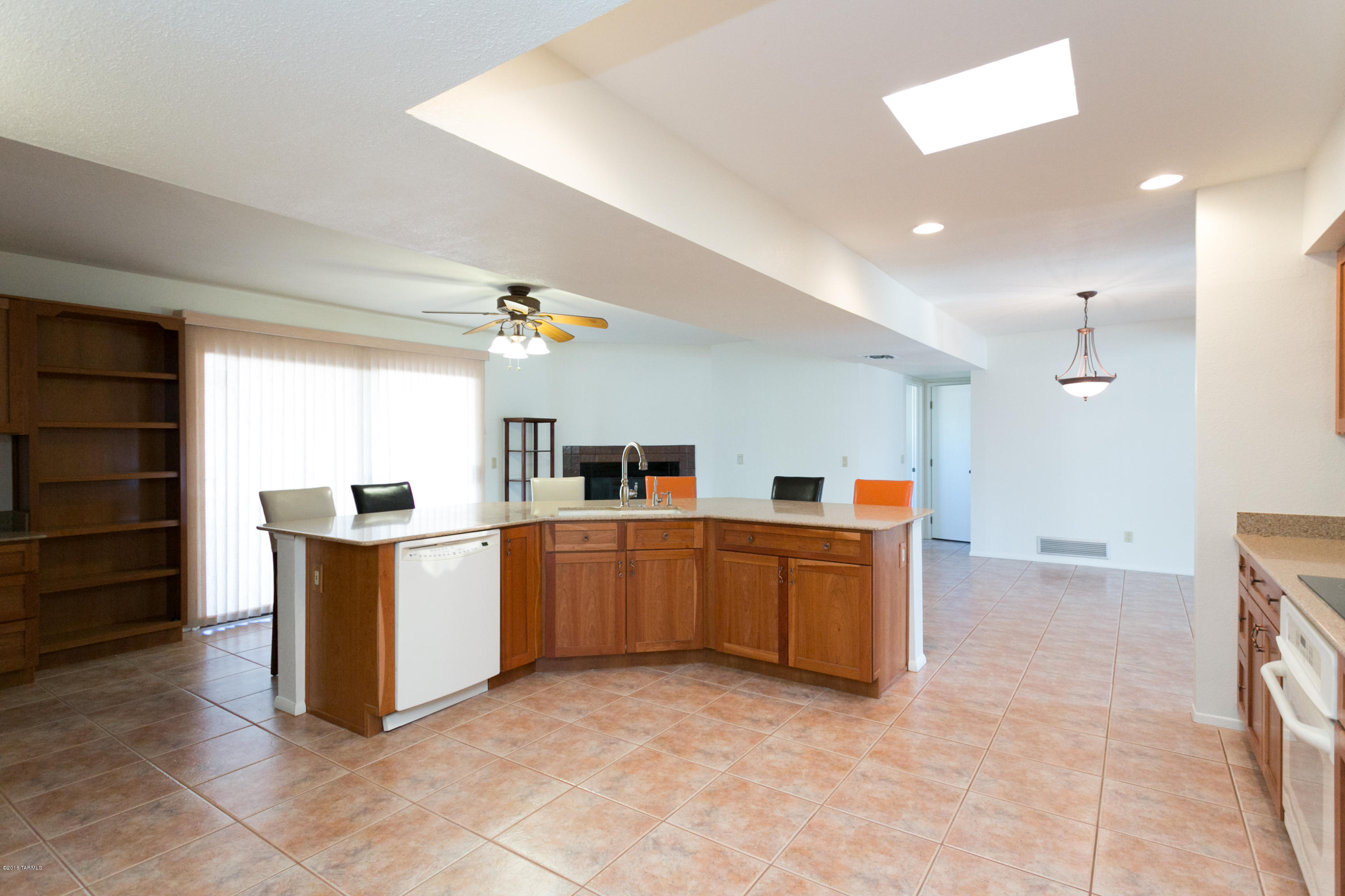 7029 E Calle Cerca