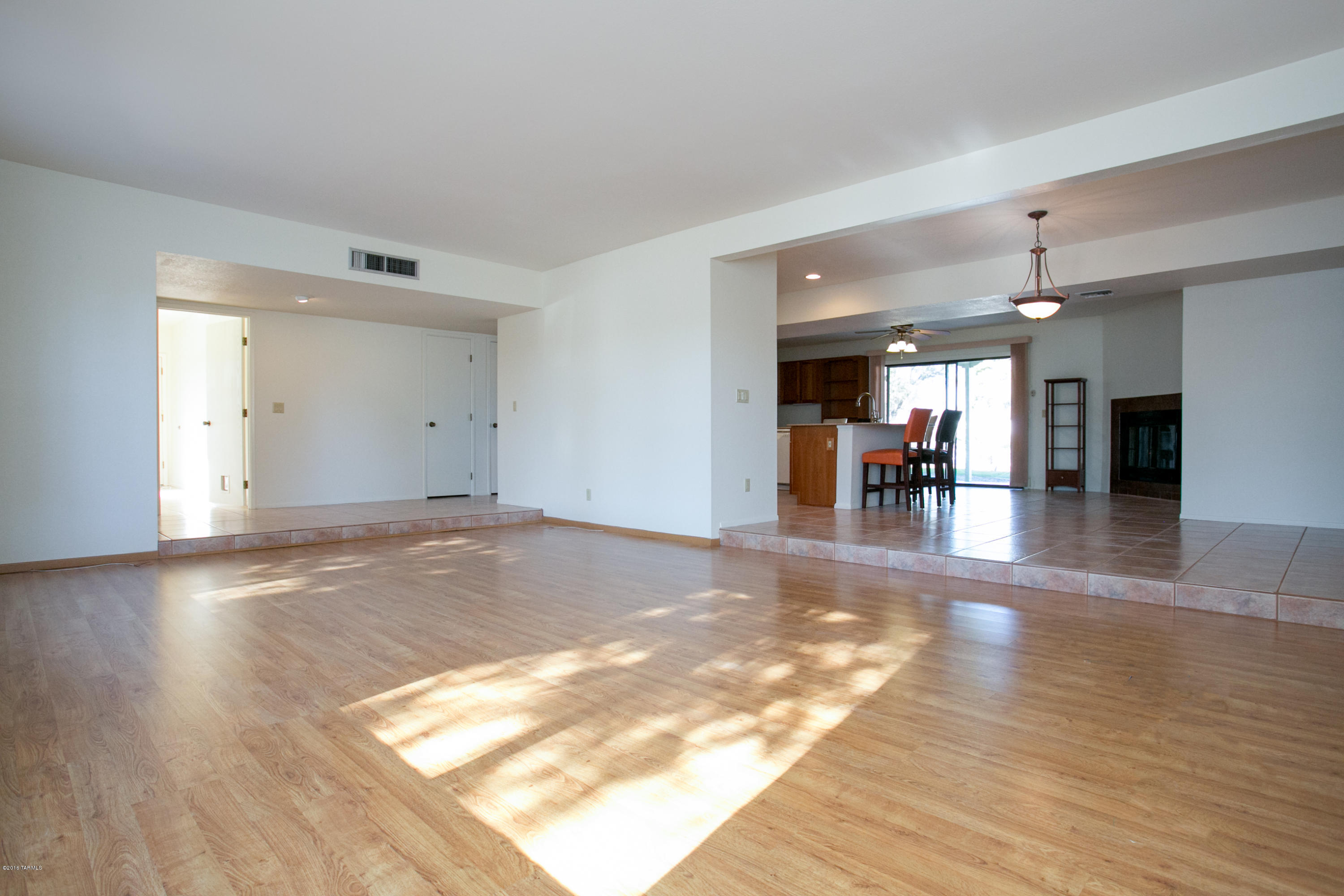 7029 E Calle Cerca