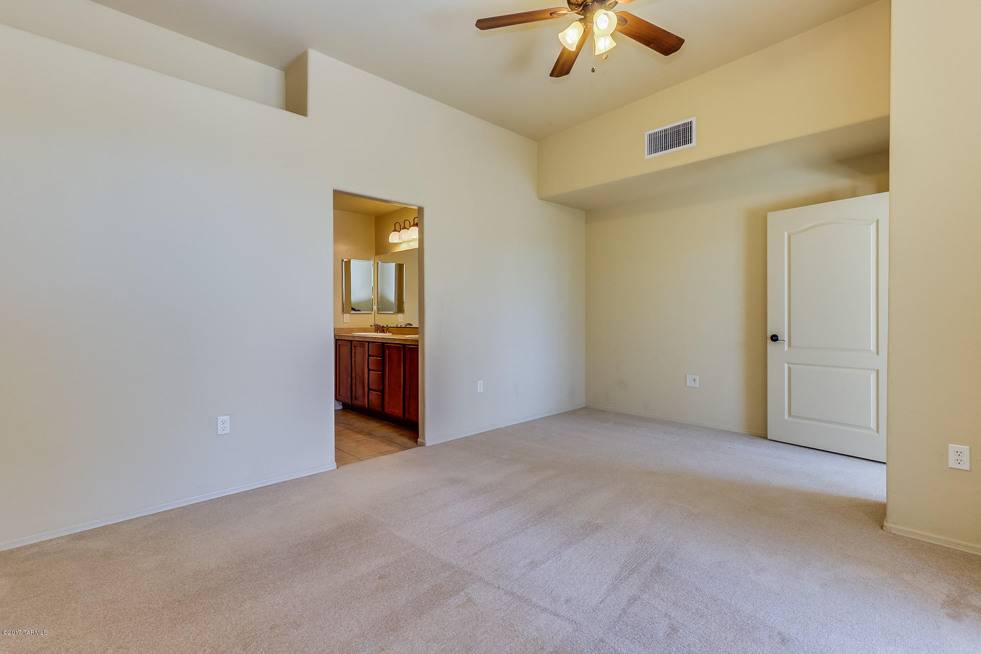 170 E Spring Sky Street