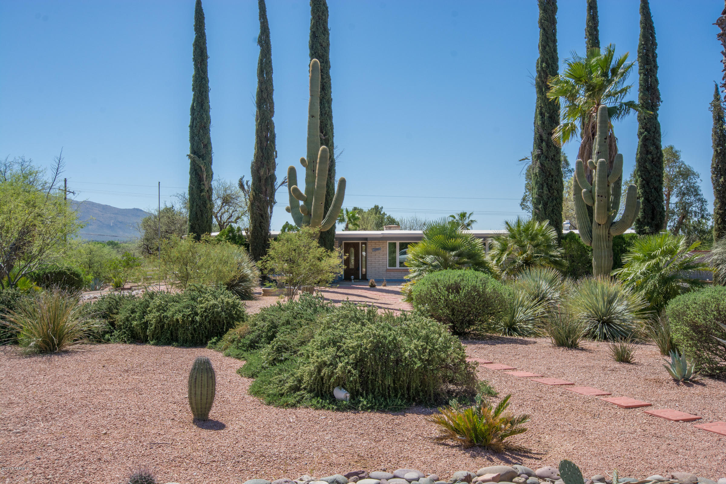 11312 E Comanchero Circle