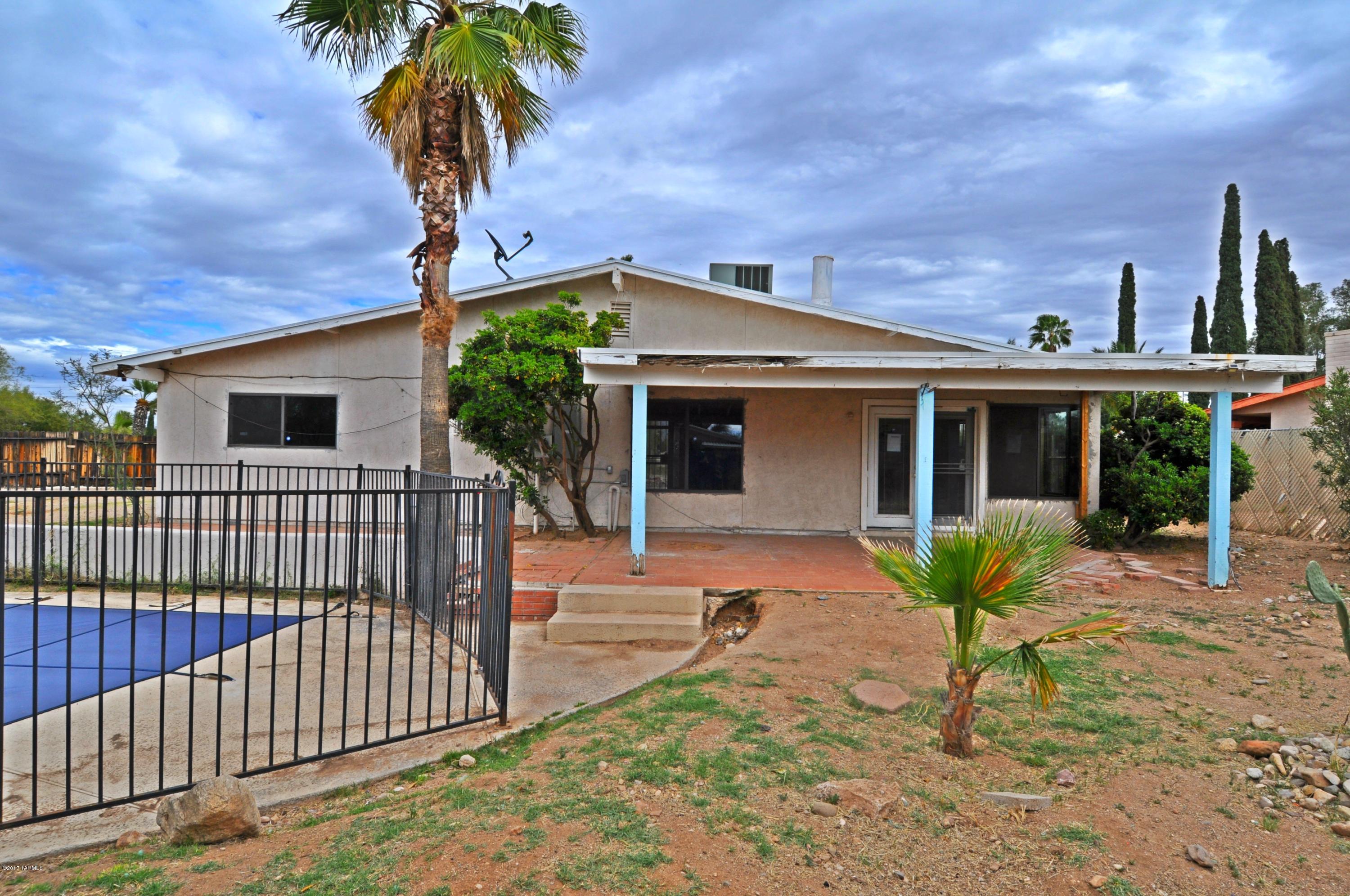 3530 S Camino Seco