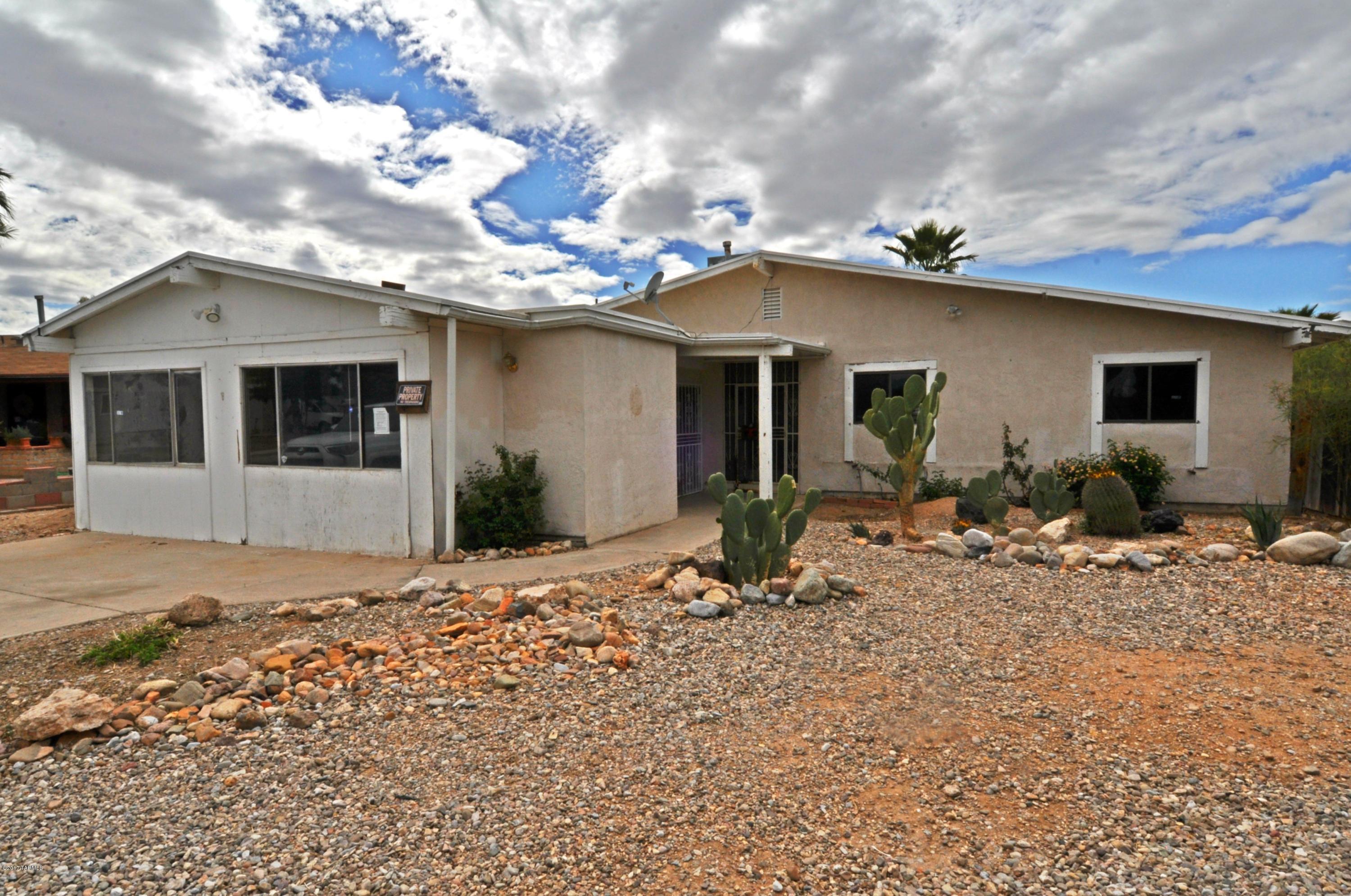 3530 S Camino Seco