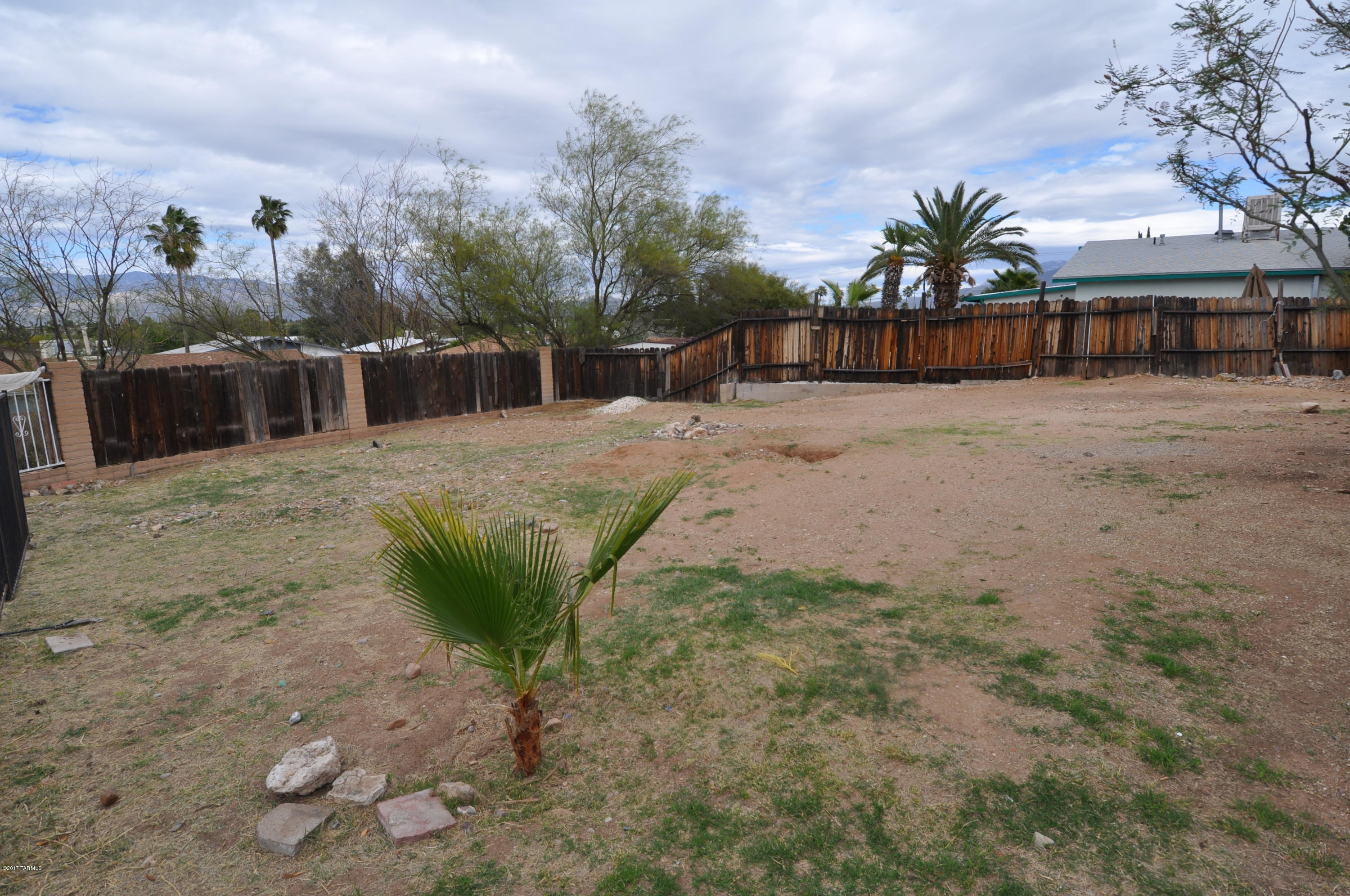 3530 S Camino Seco
