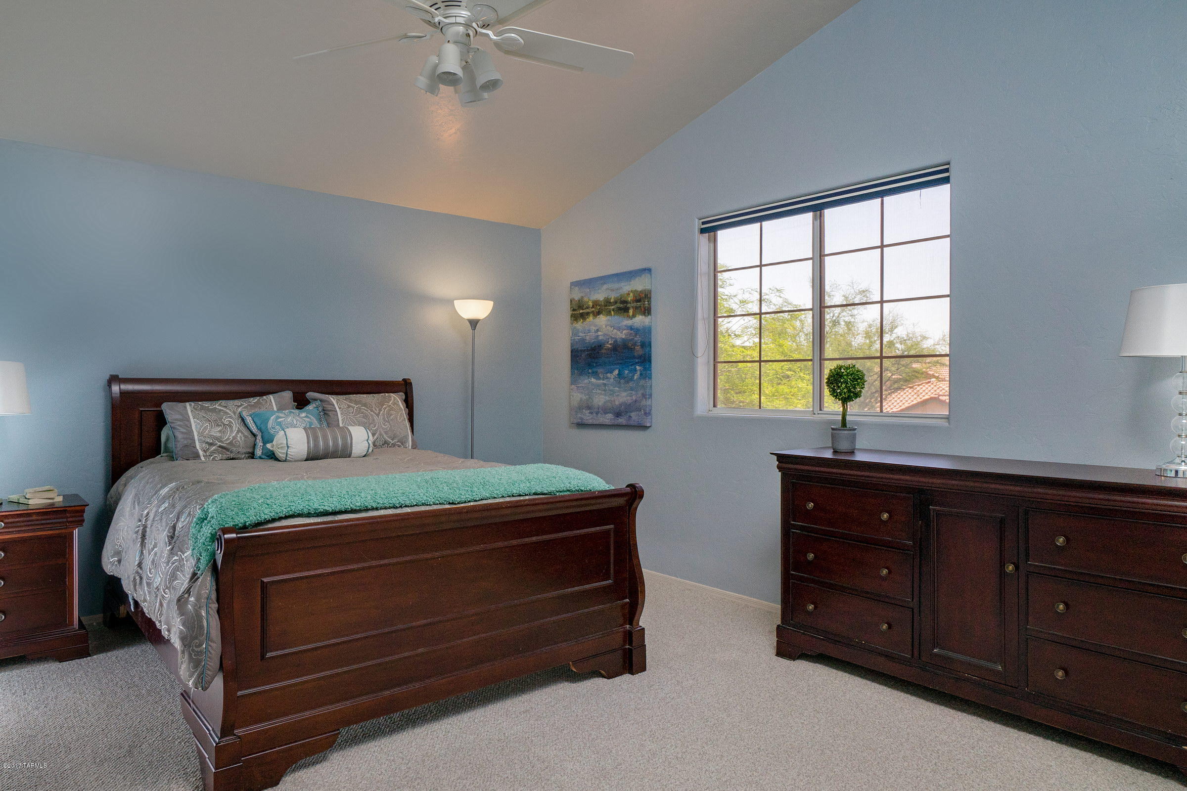 8105 E Slate Ridge Drive