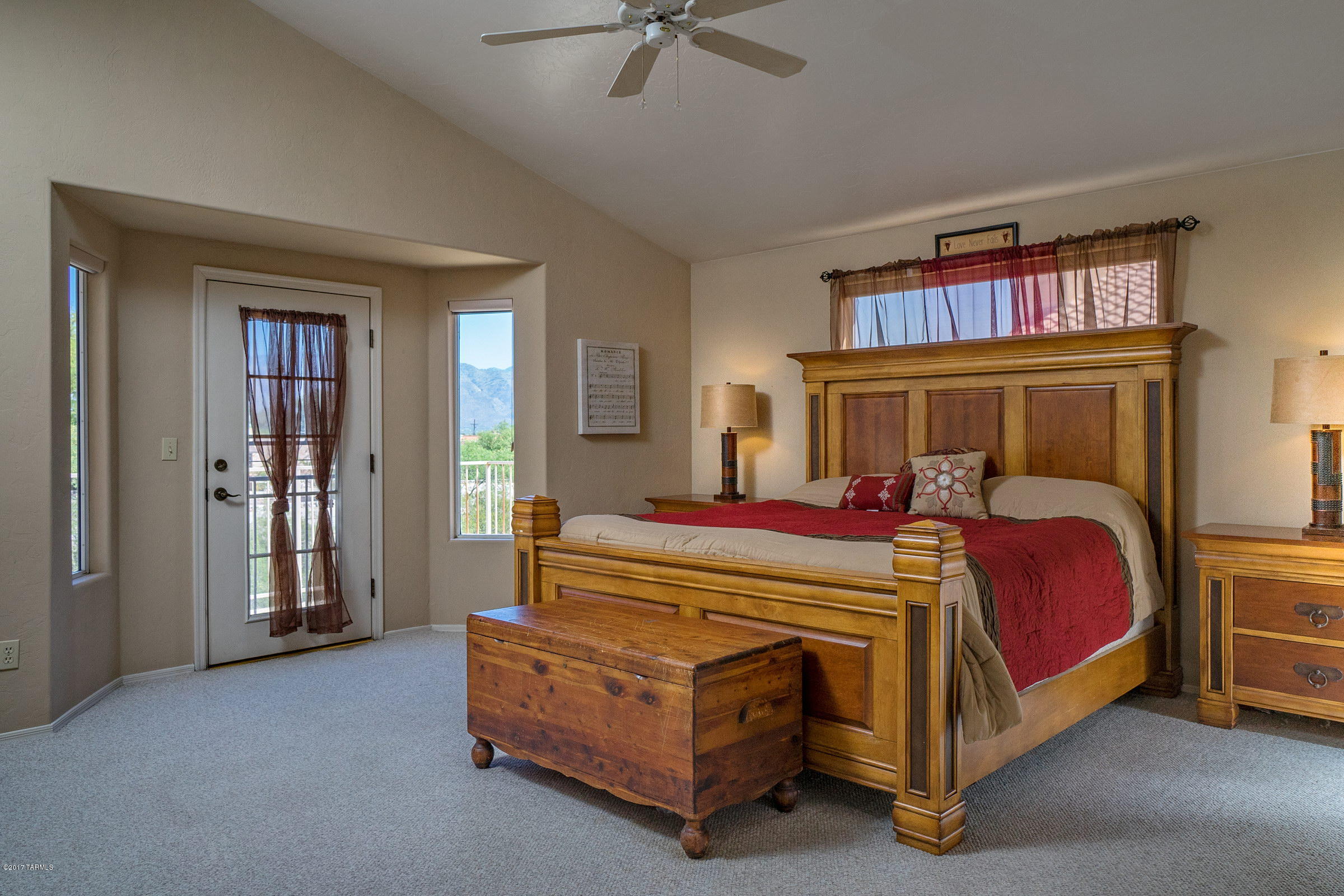 8105 E Slate Ridge Drive