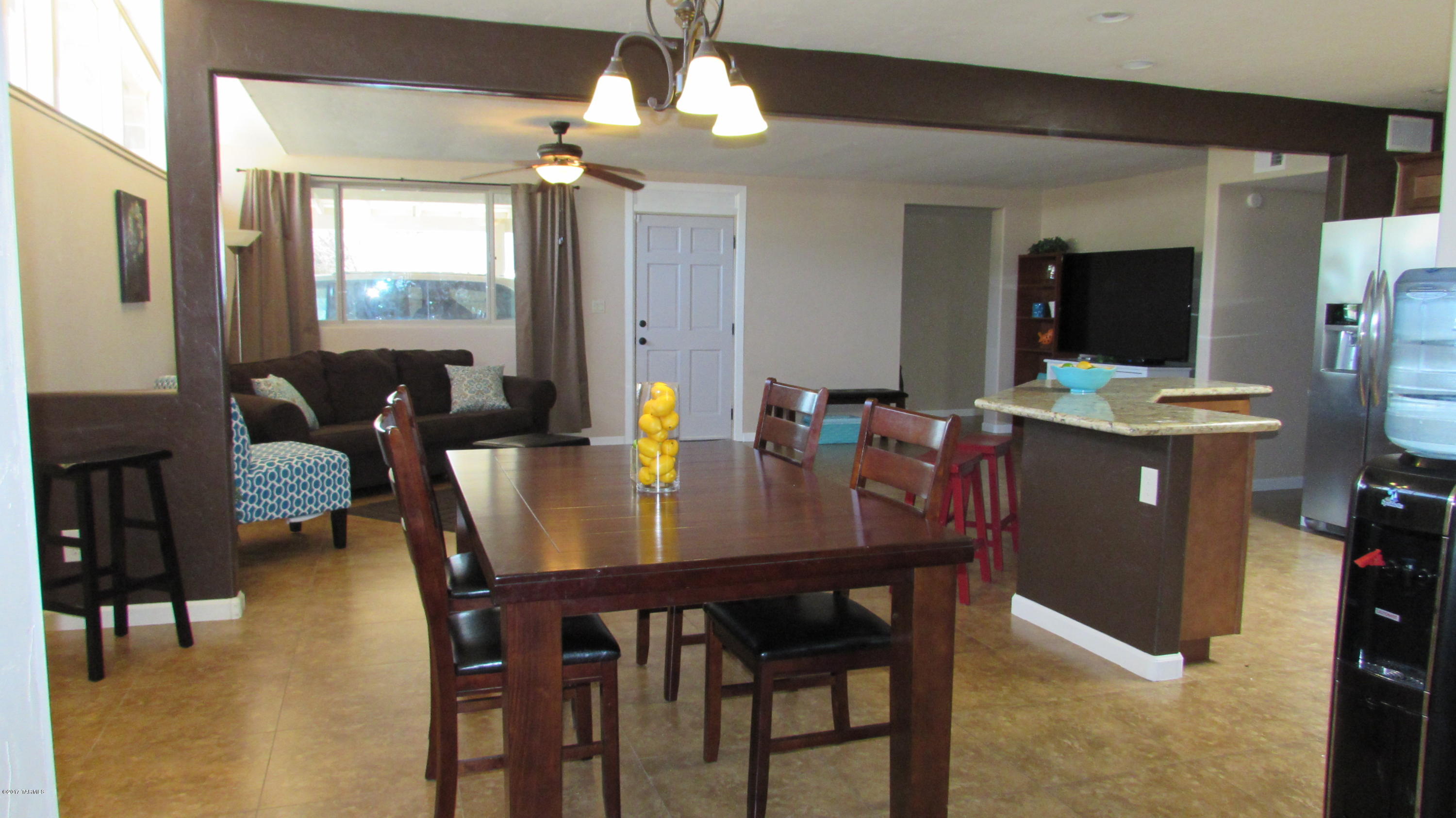 720 S Tudor Place