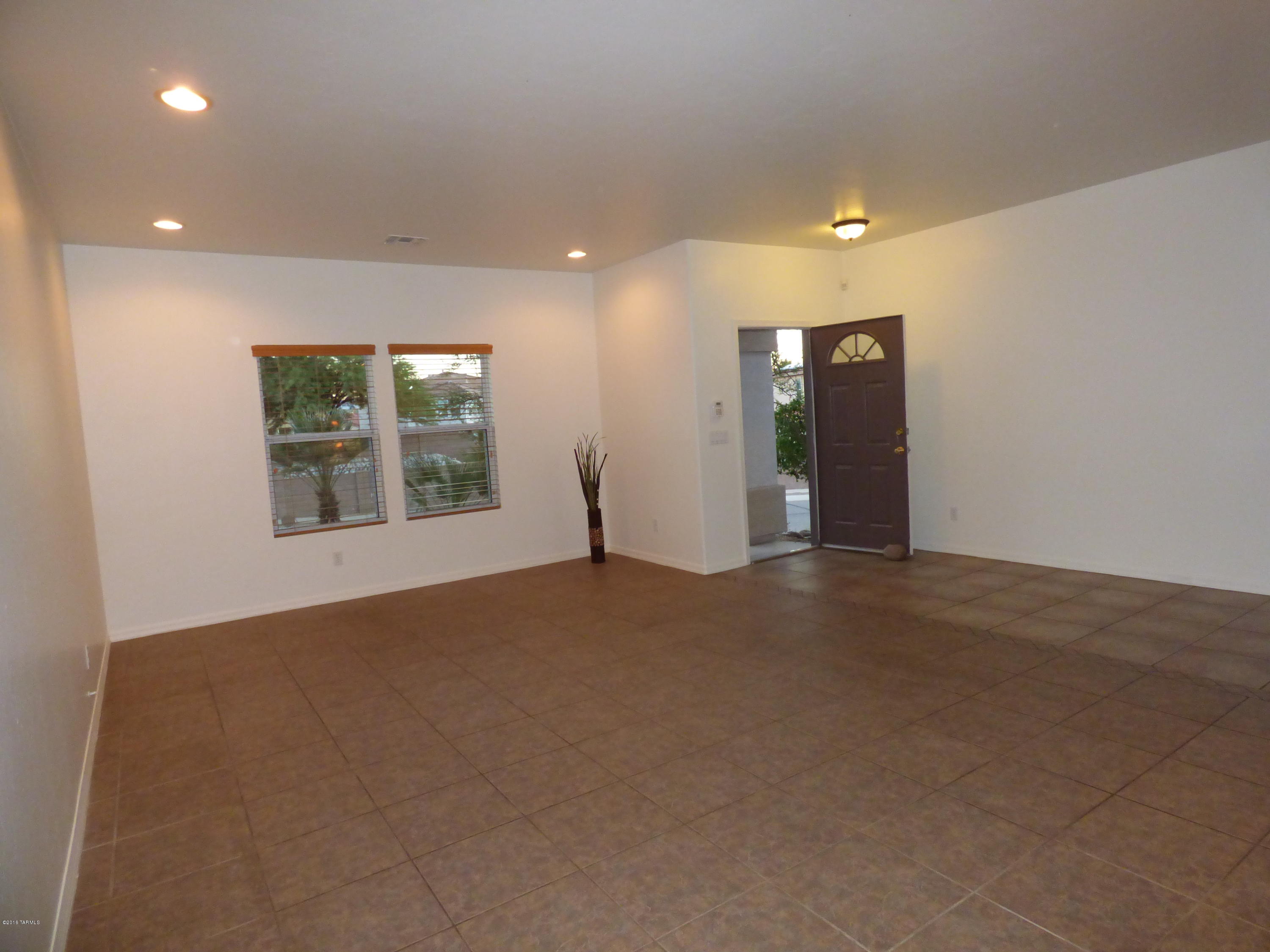 13705 E Diablo Creek Drive