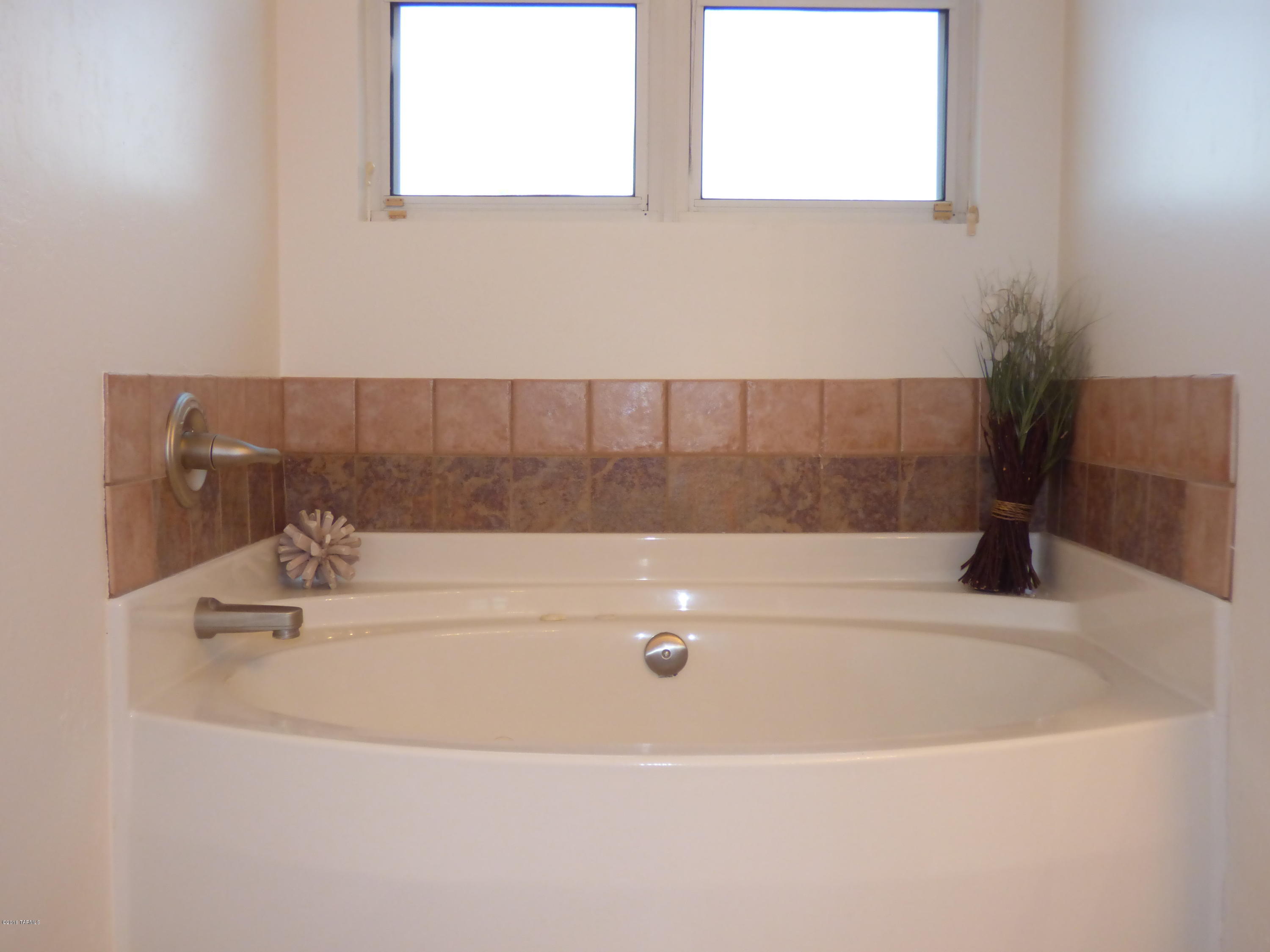 13705 E Diablo Creek Drive