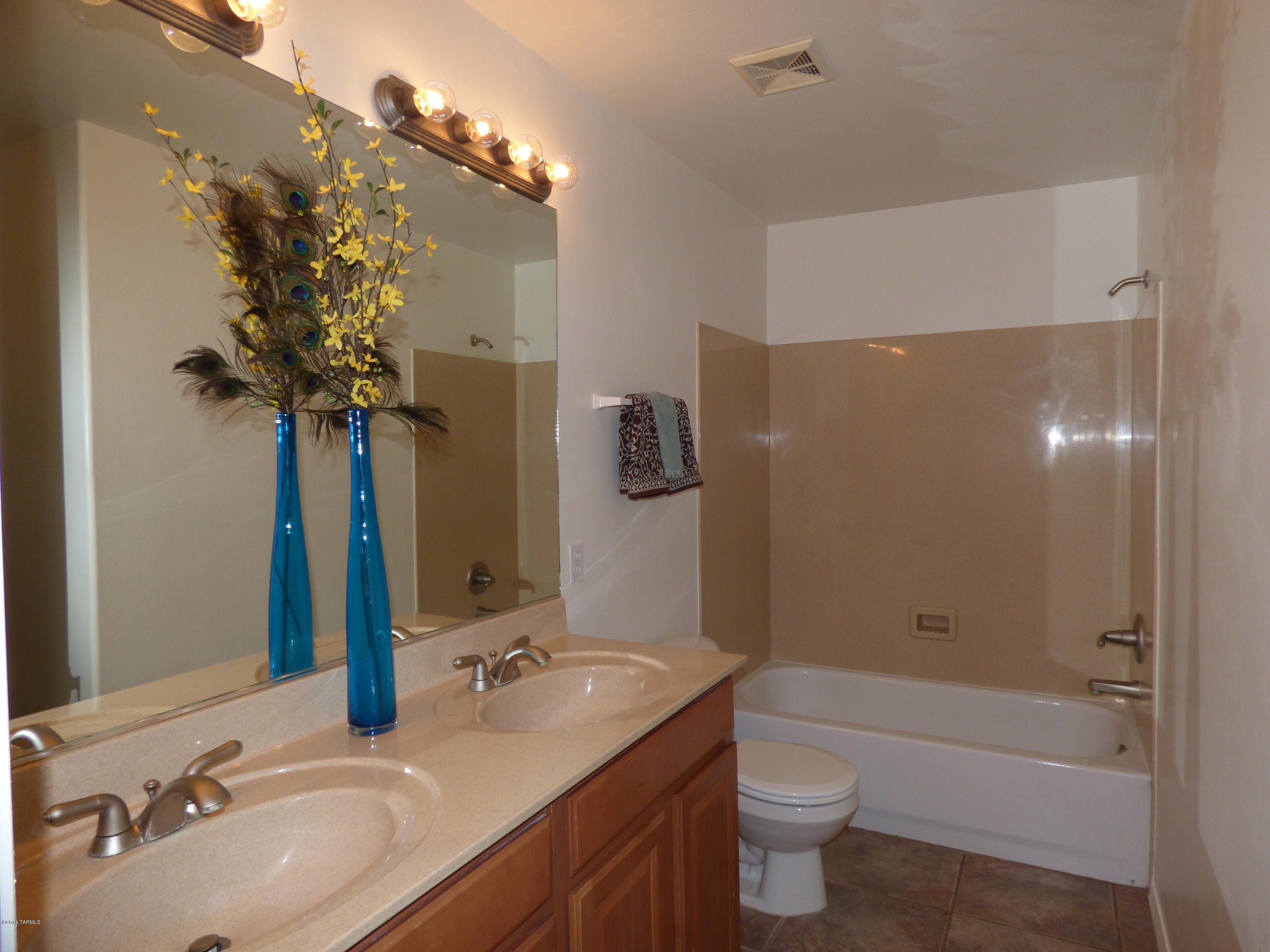 13705 E Diablo Creek Drive