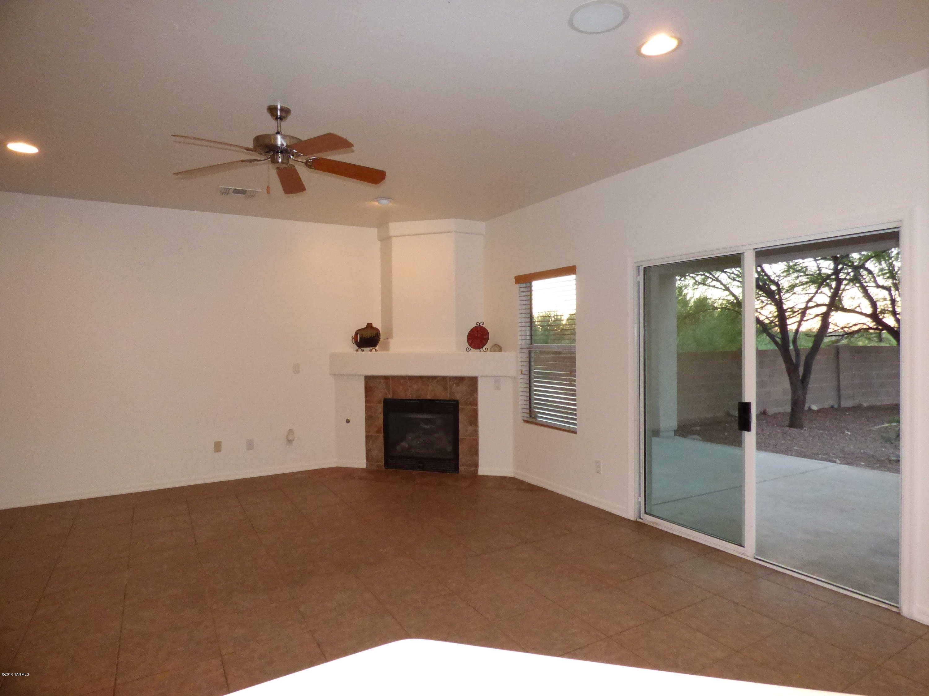 13705 E Diablo Creek Drive