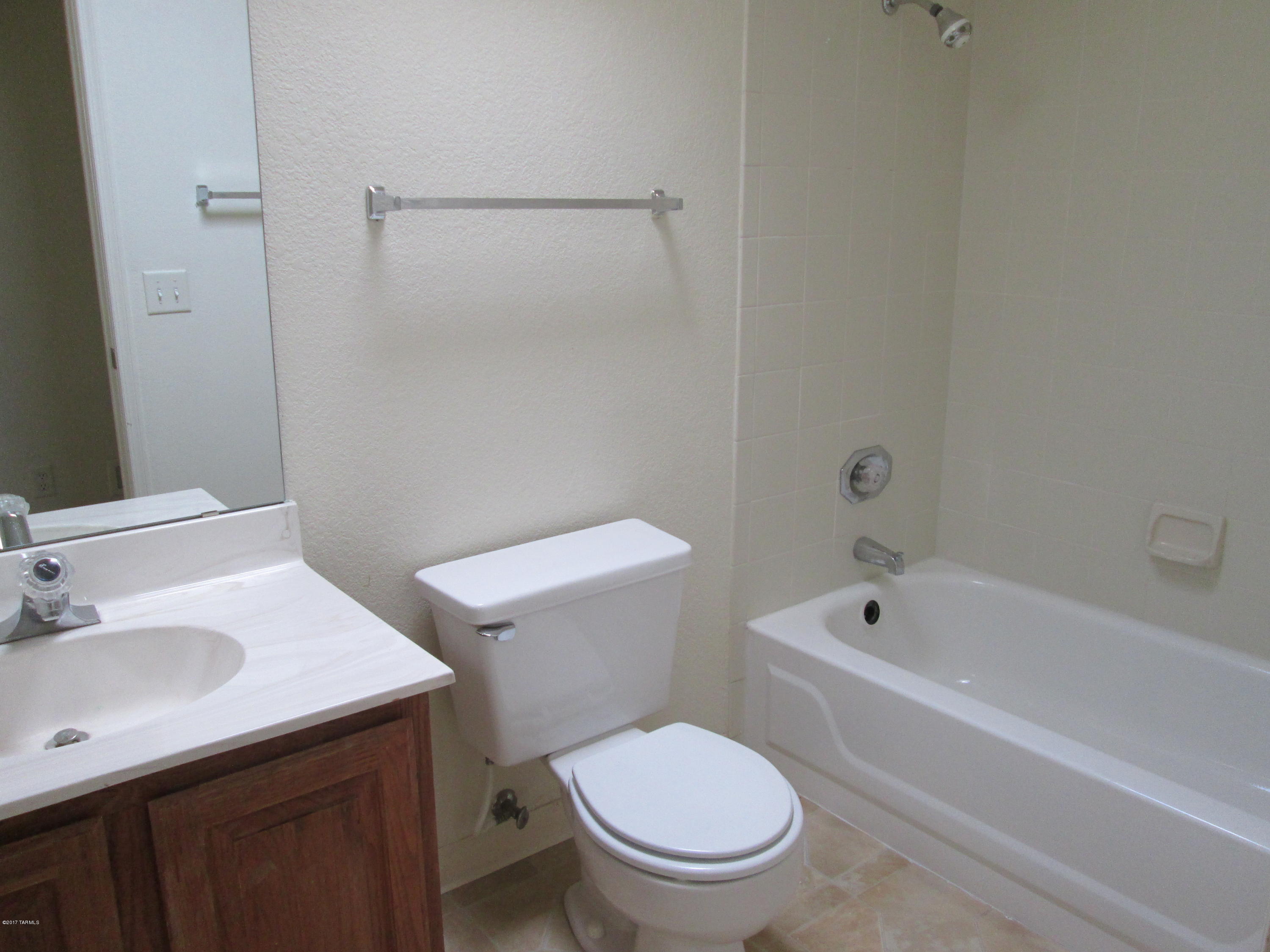 4566 W Lord Redman Loop