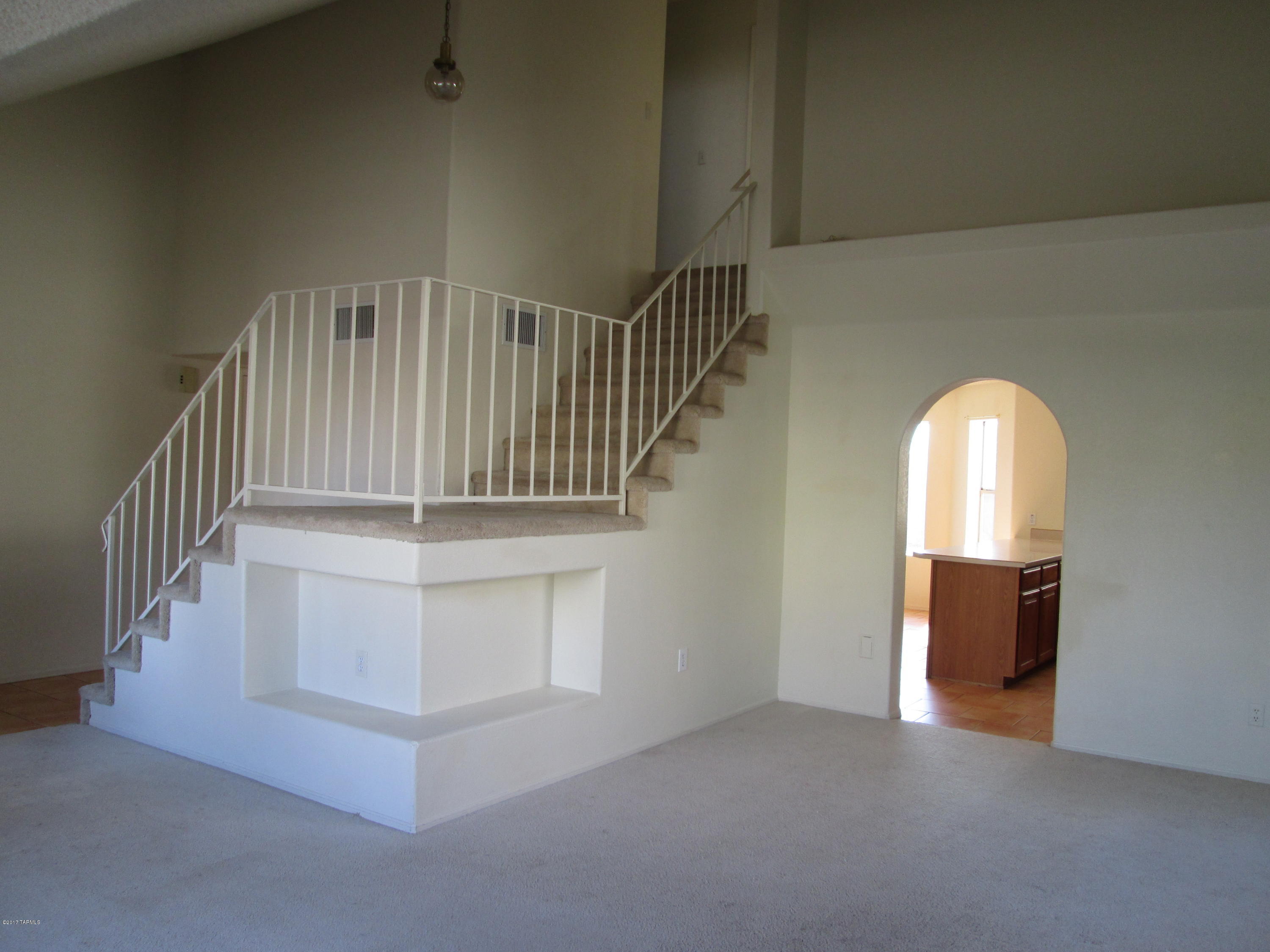 4566 W Lord Redman Loop