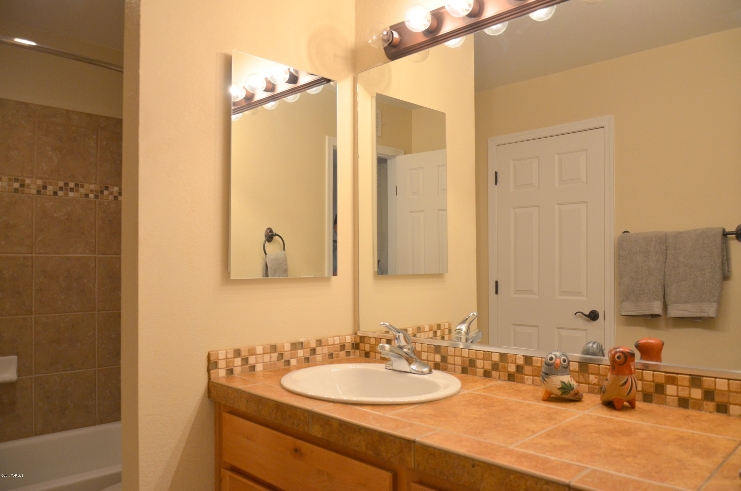 6411 N Tierra de las Catalinas 34