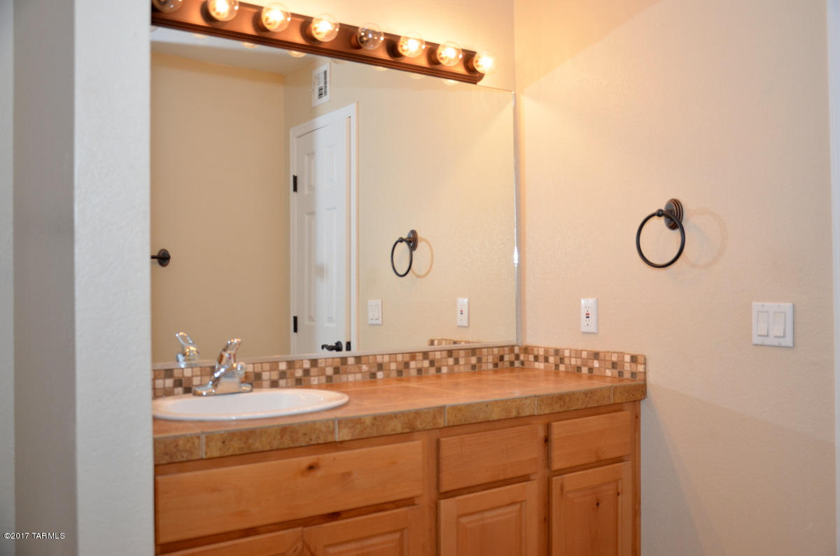 6411 N Tierra de las Catalinas 34
