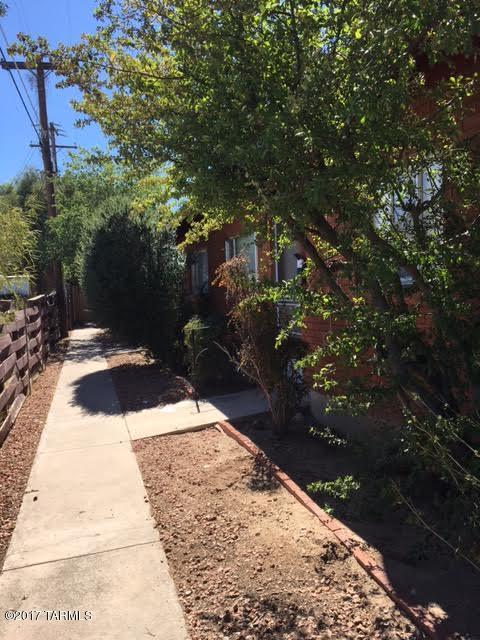 1010 N Jones Boulevard