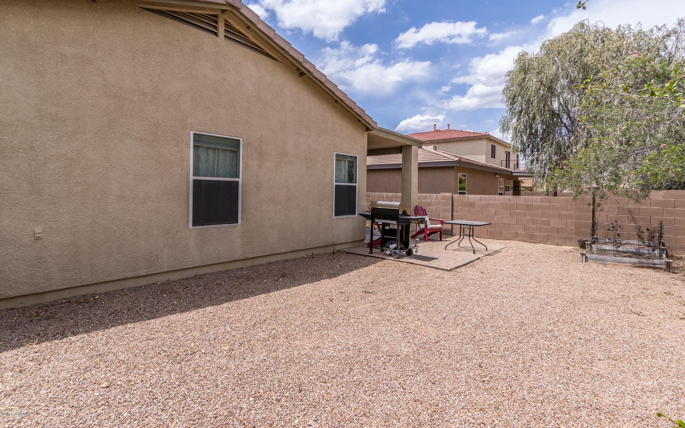 3548 N Lilly Pond Place