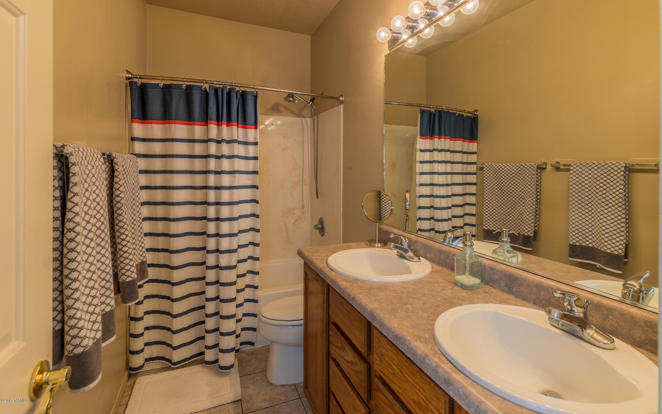 3548 N Lilly Pond Place