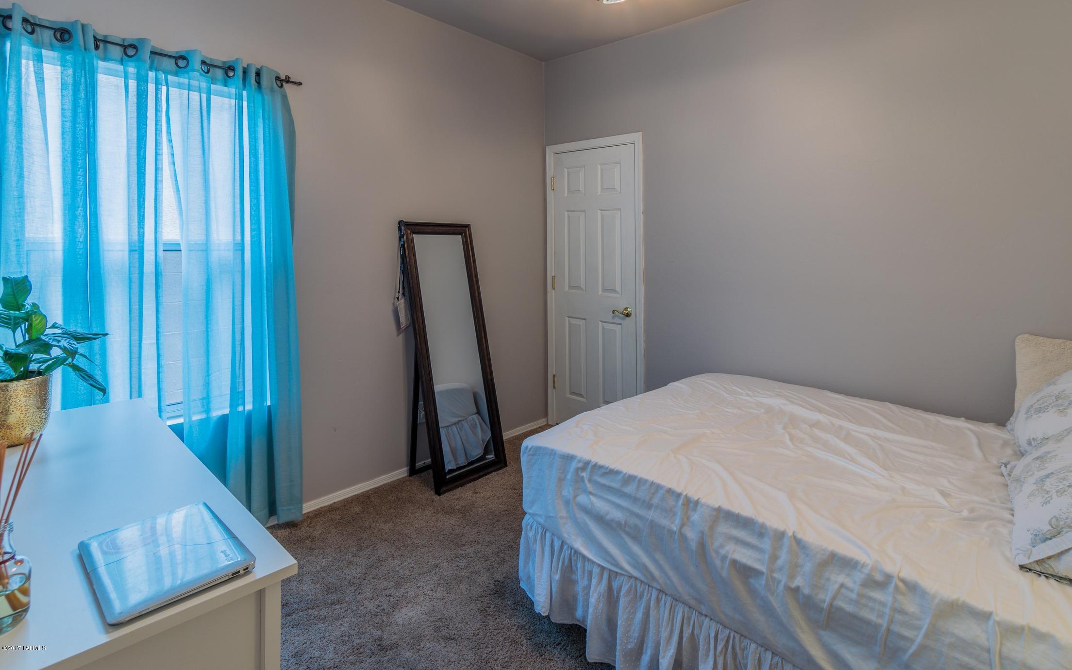 3548 N Lilly Pond Place